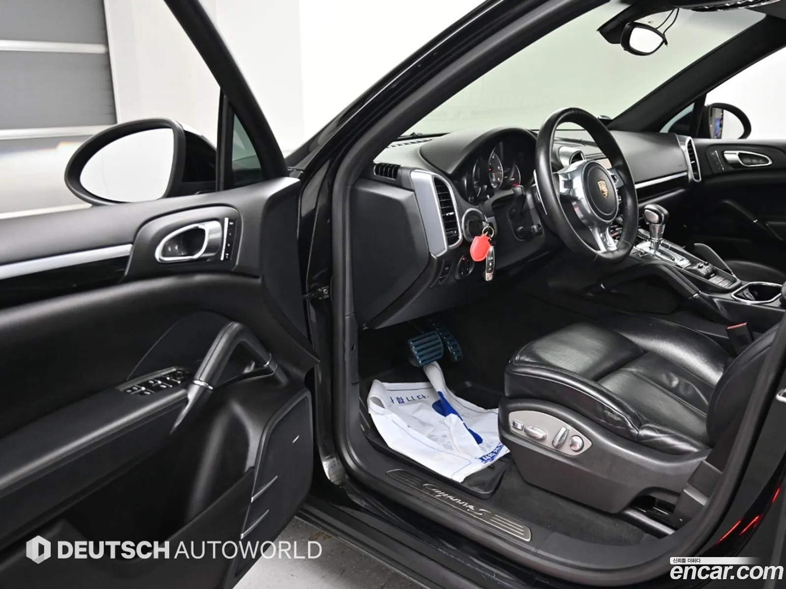 Porsche Cayenne 2013 — 16