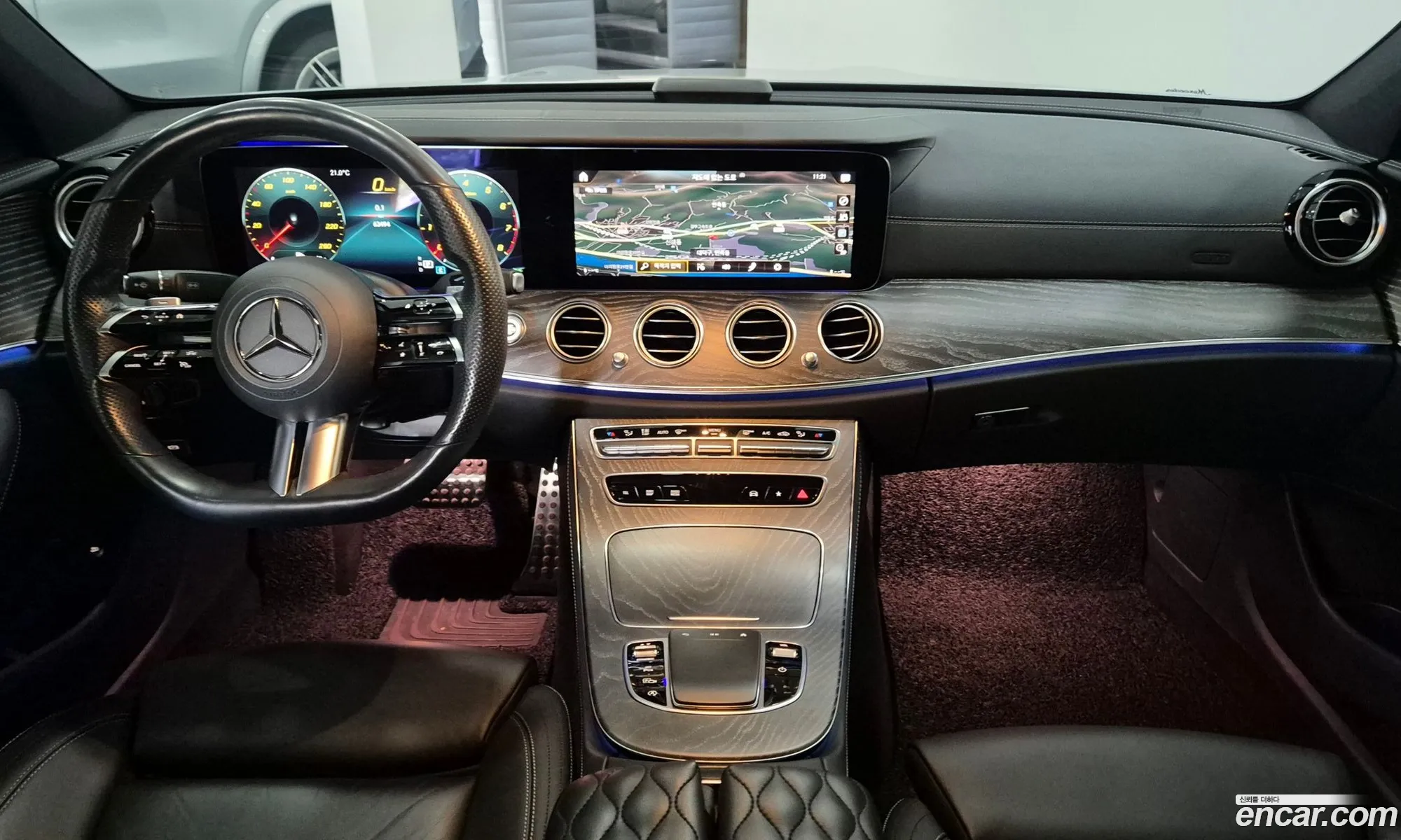 Mercedes-Benz E-Class W213 2020 — 19