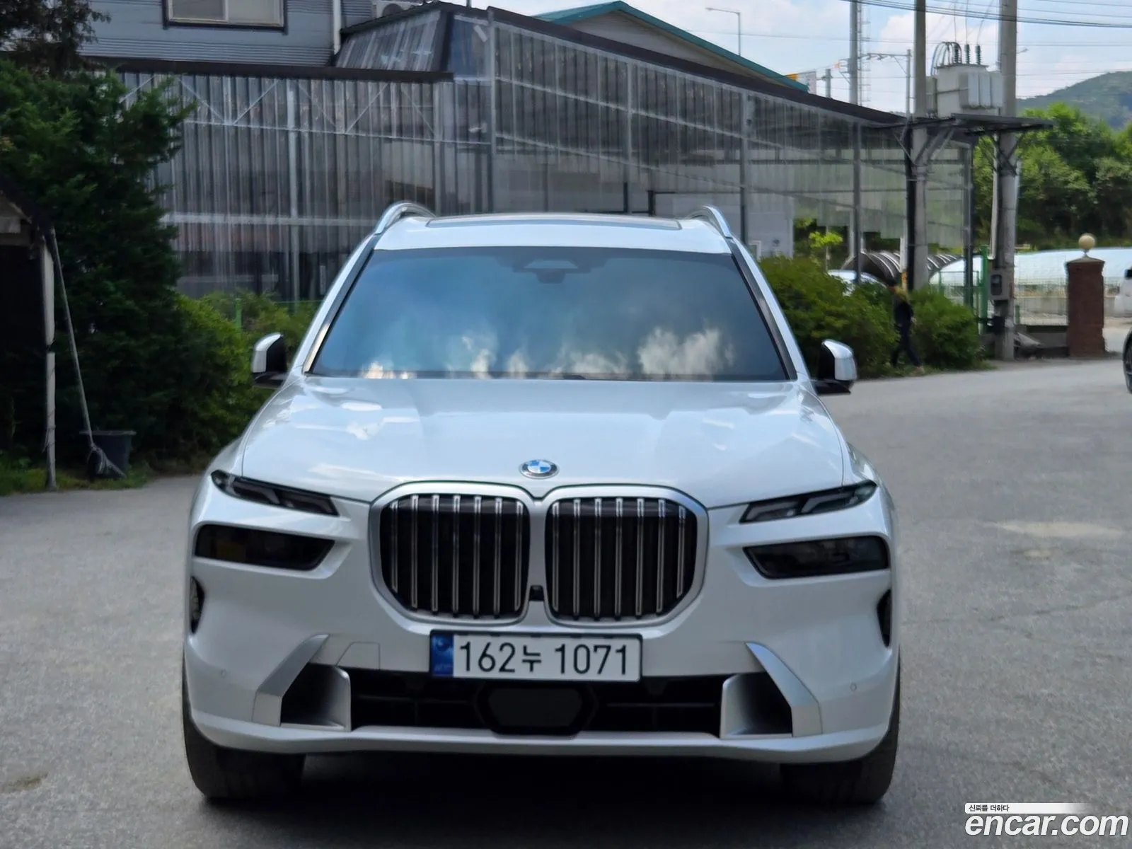 BMW X7 2023 — 18