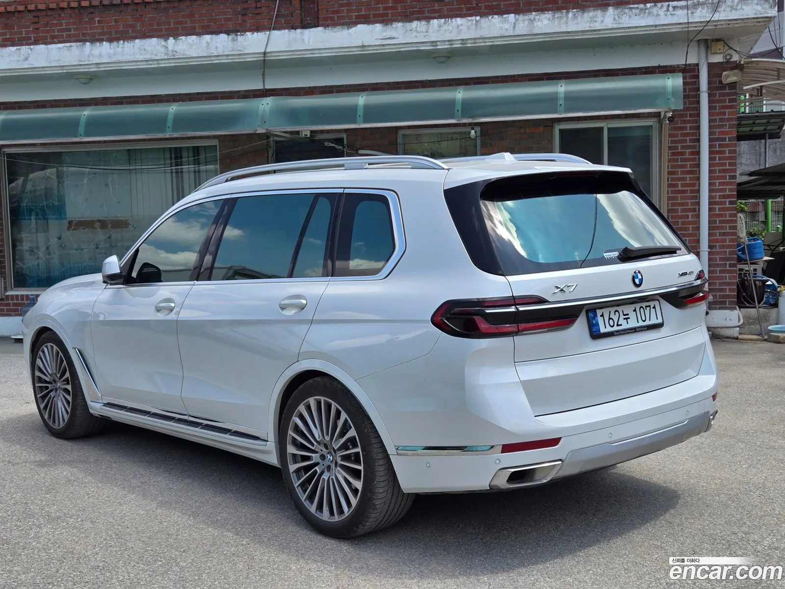 BMW X7 2023 — 6