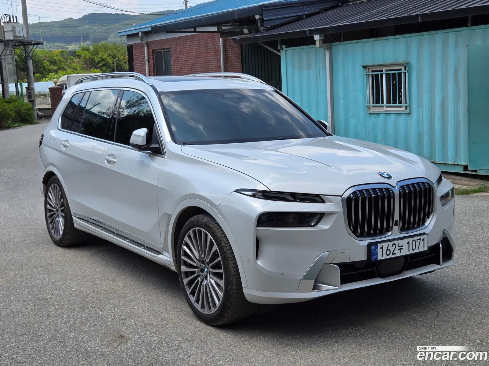 BMW X7 2023 — 16