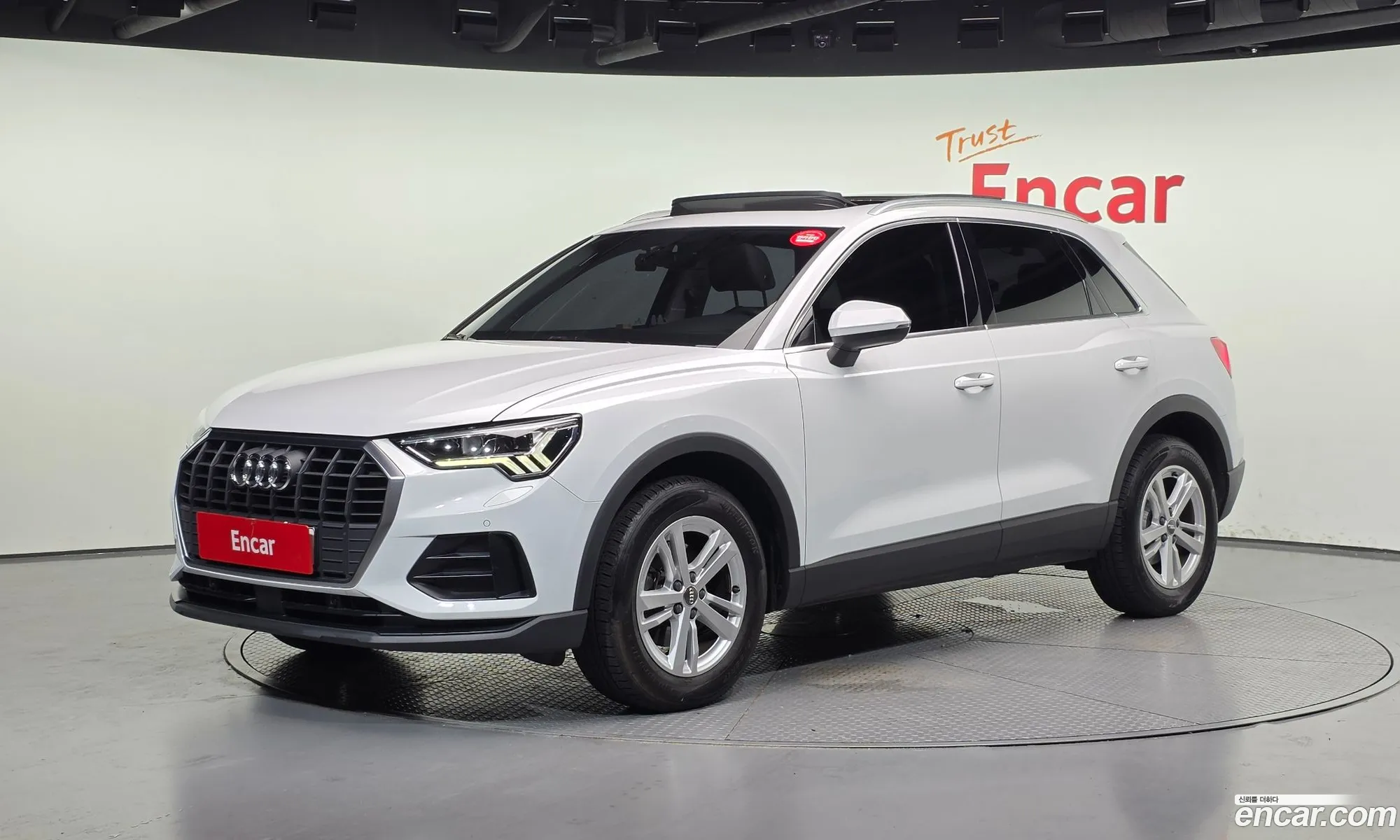 Audi Q3 2020 WAUZZZF36L1107939 — 4