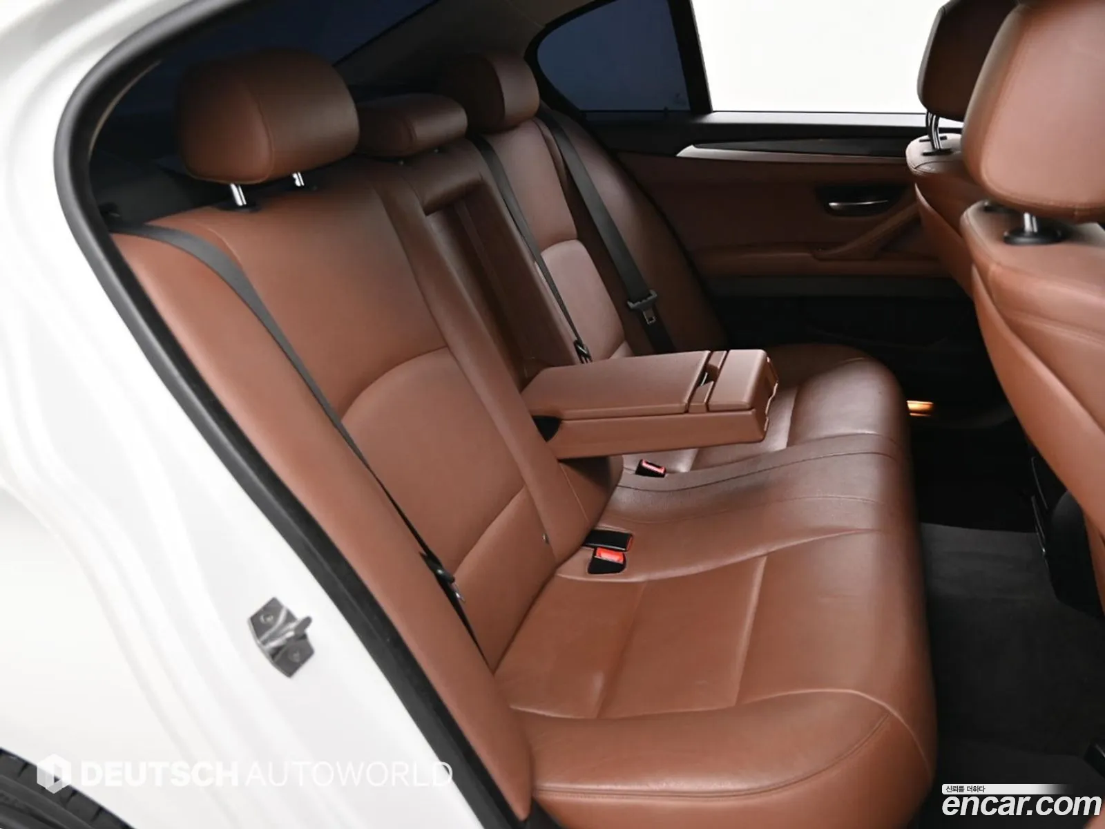 BMW 5 Series 2016 — 10