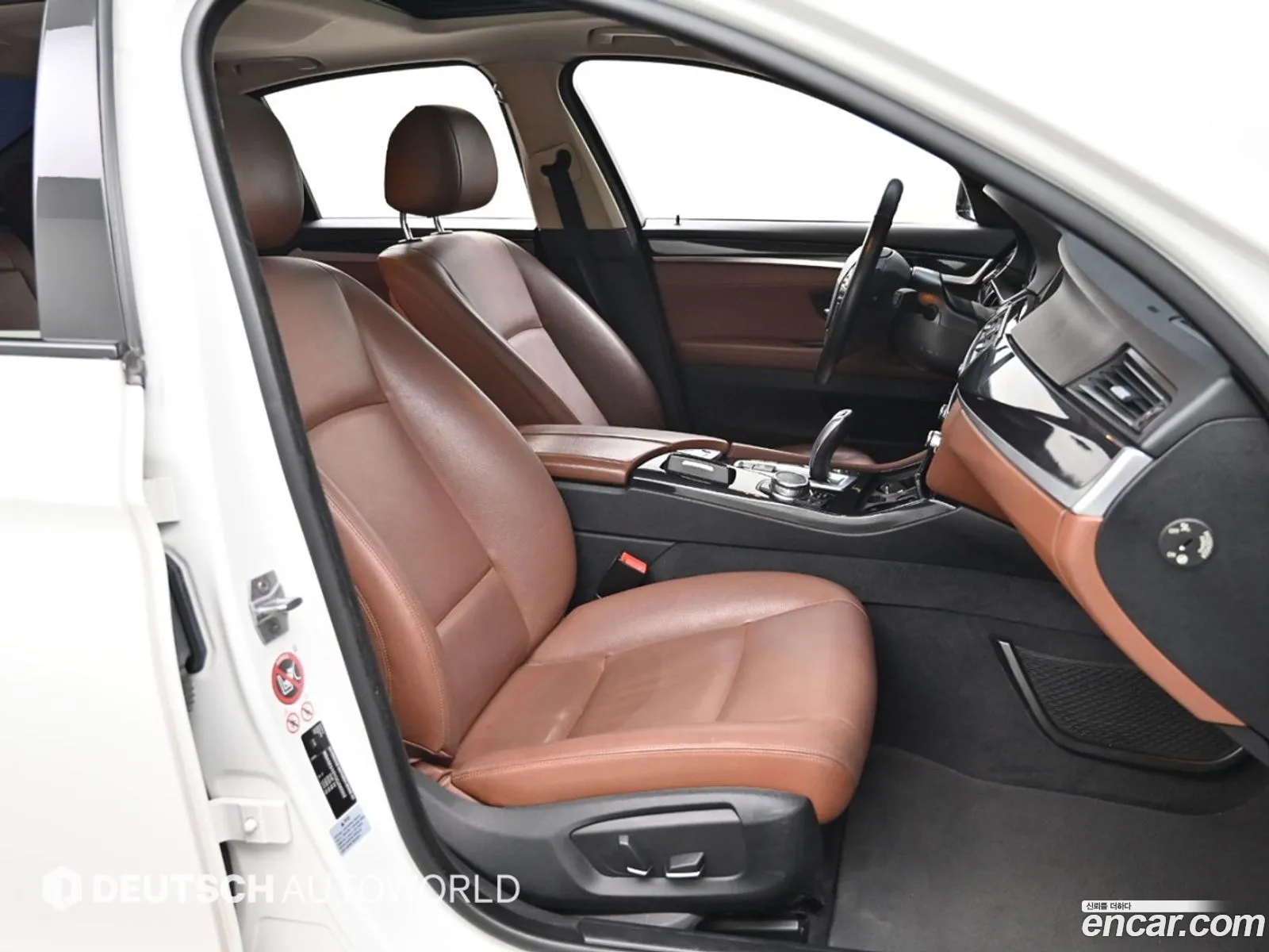 BMW 5 Series 2016 — 18