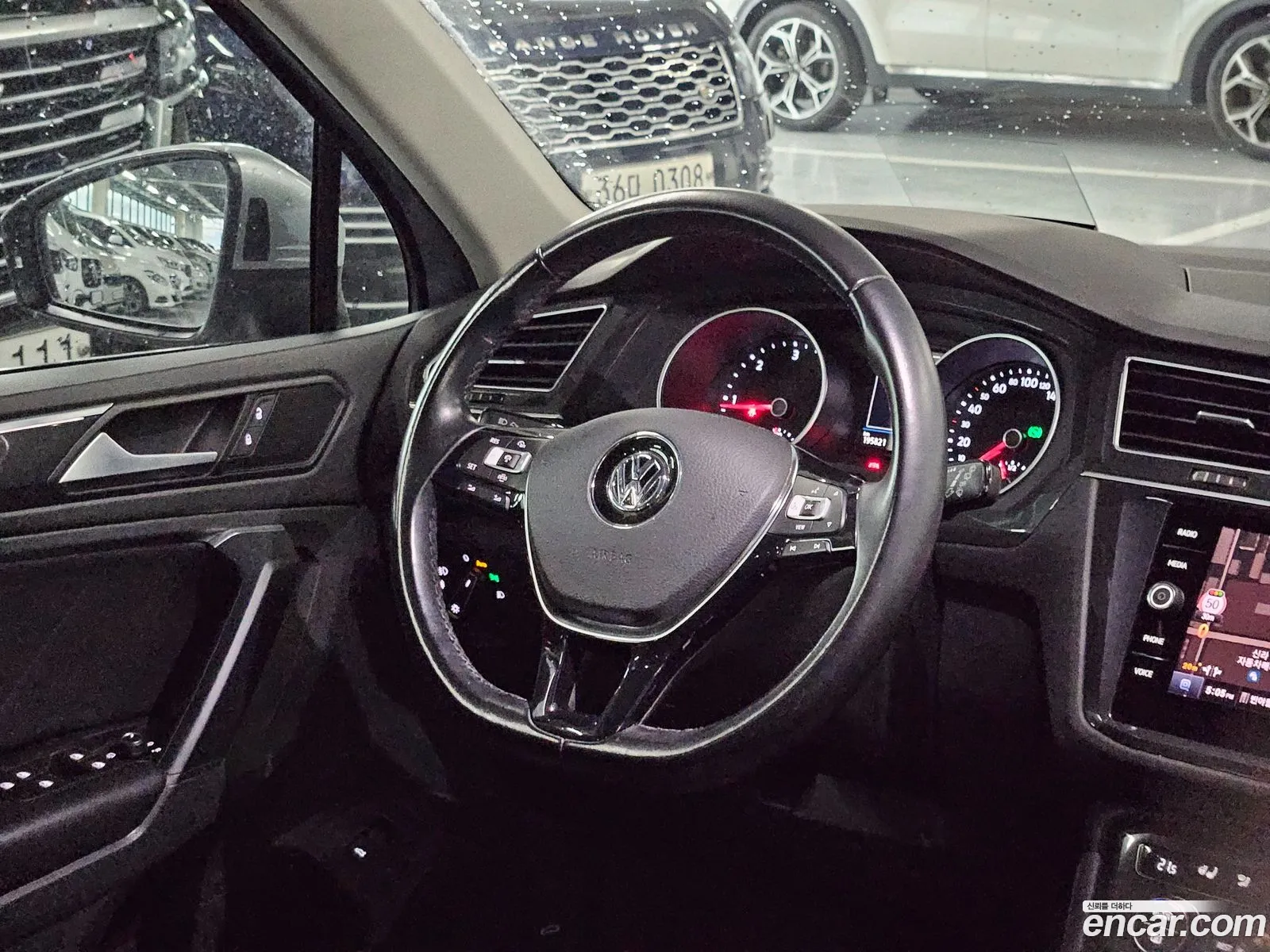 Volkswagen Tiguan 2020 — 13