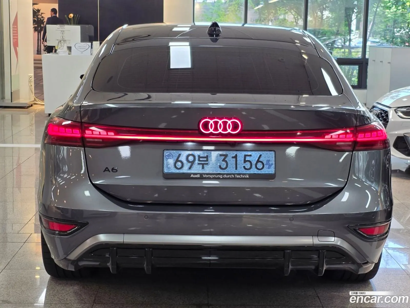 Audi A6 e-tron 2025 — 3