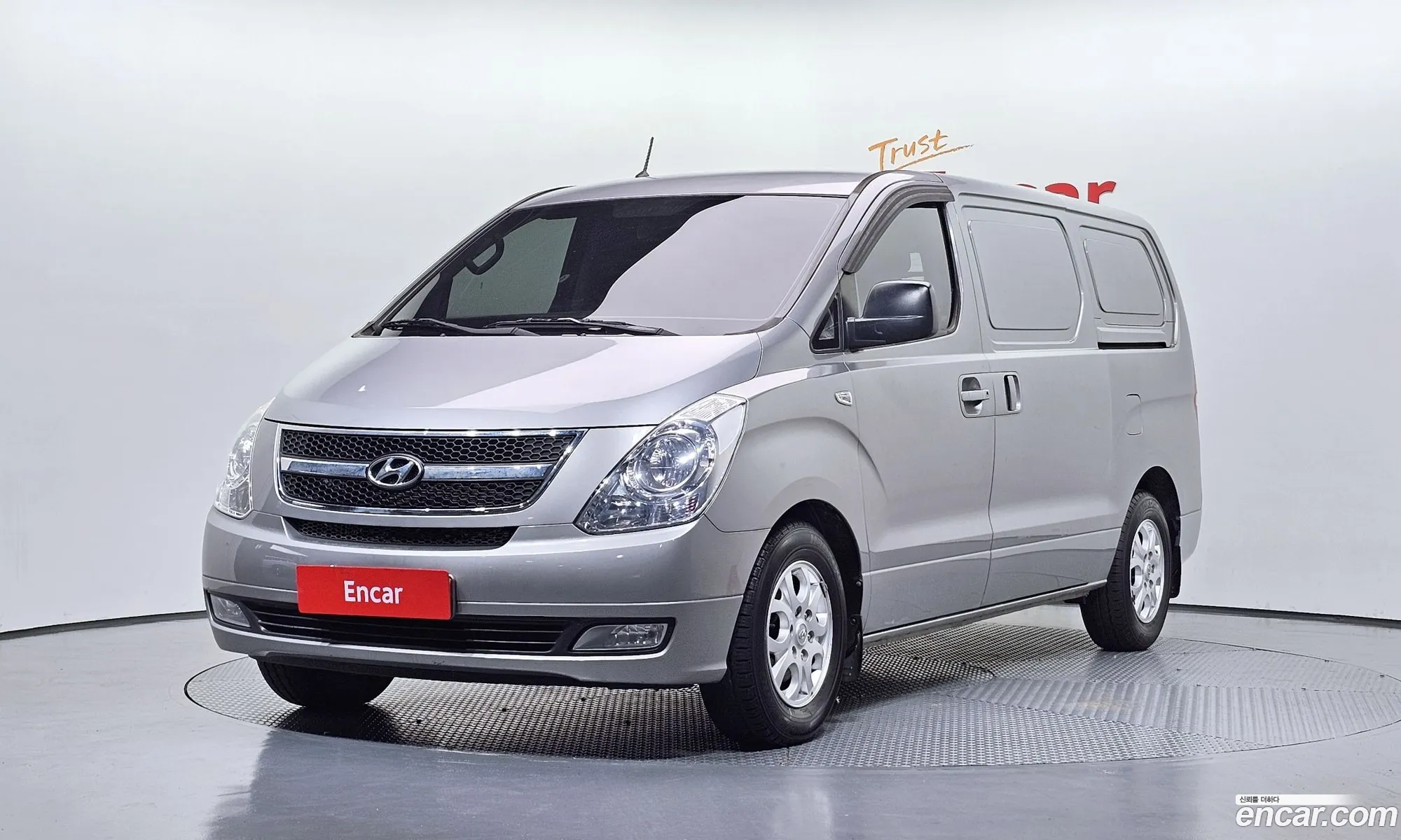 Hyundai Grand Starex 2012 — 3