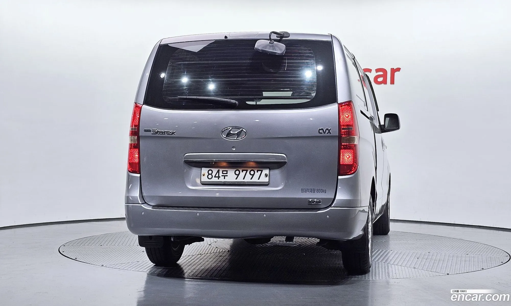 Hyundai Grand Starex 2012 — 2