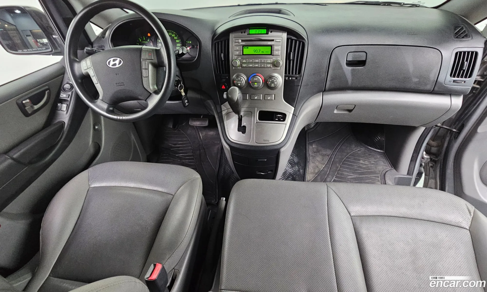 Hyundai Grand Starex 2012 — 4