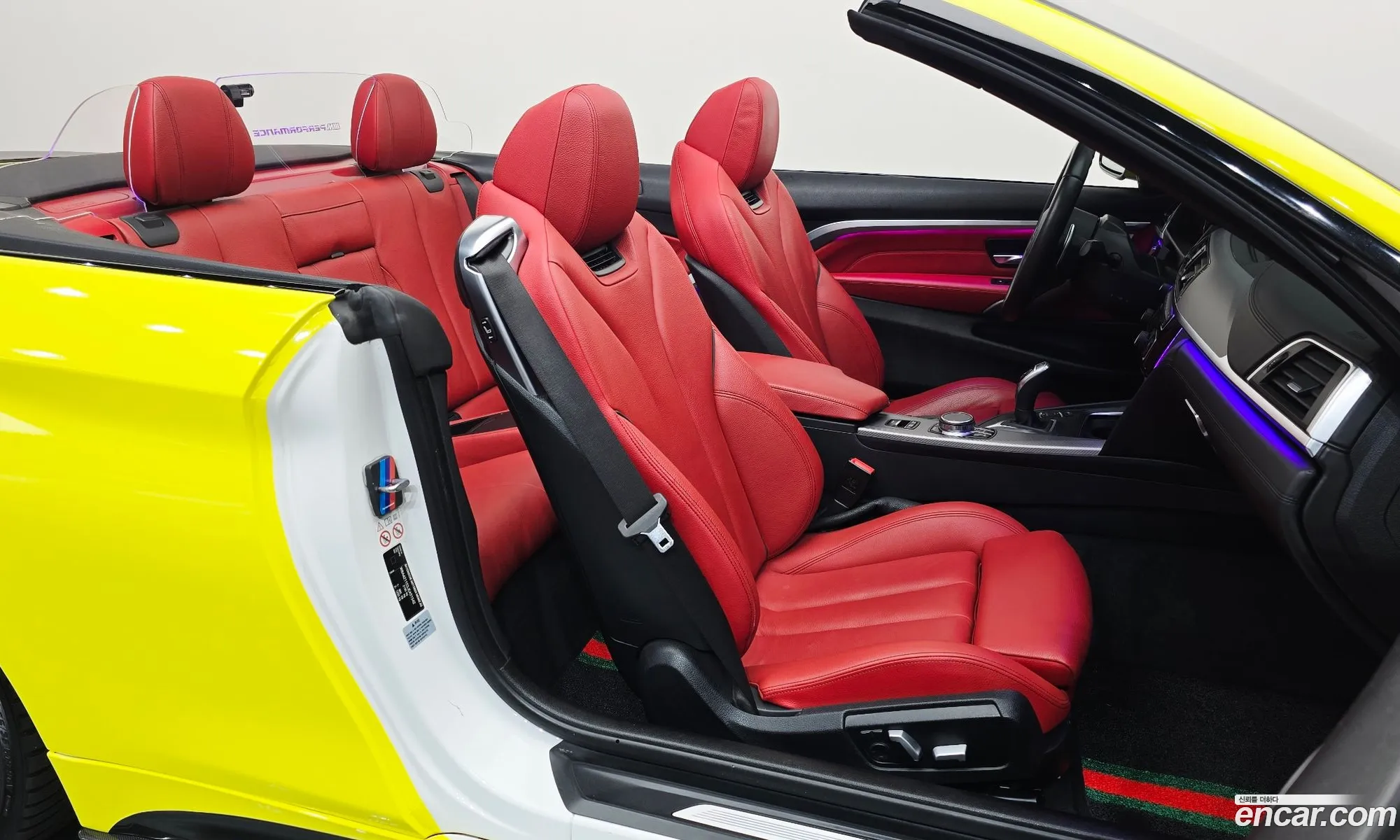 BMW 4 Series 2018 WBA4Z1103JEA51542 — 32