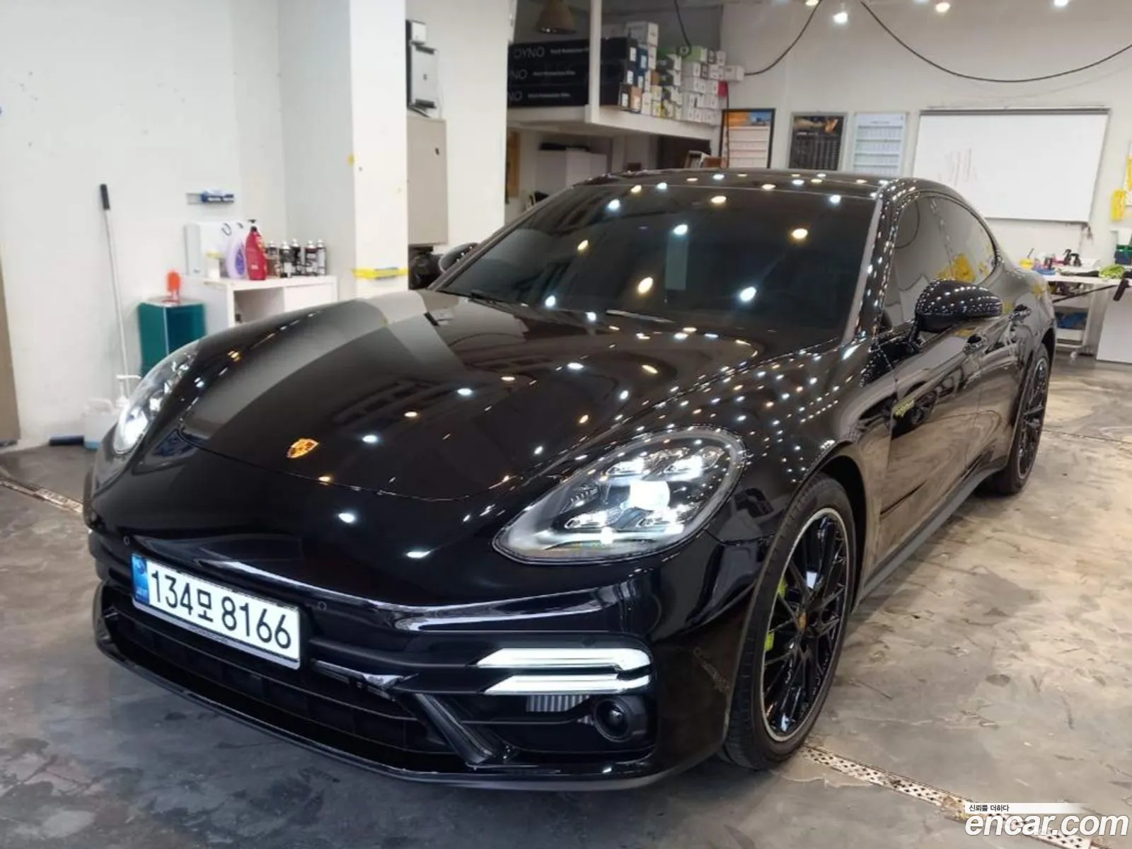 Porsche Panamera 2023 — 10