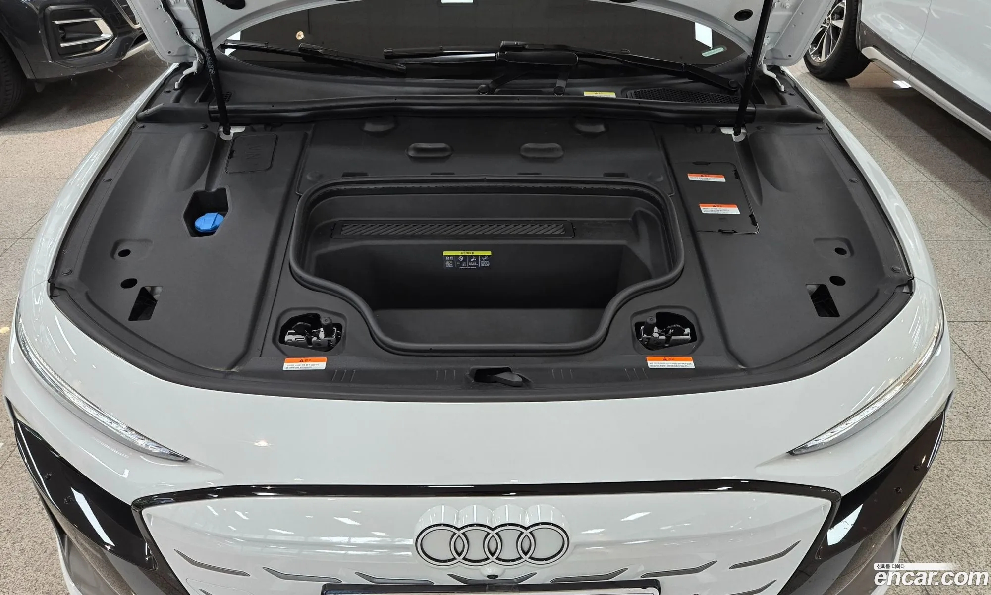 Audi A6 e-tron 2025 — 10