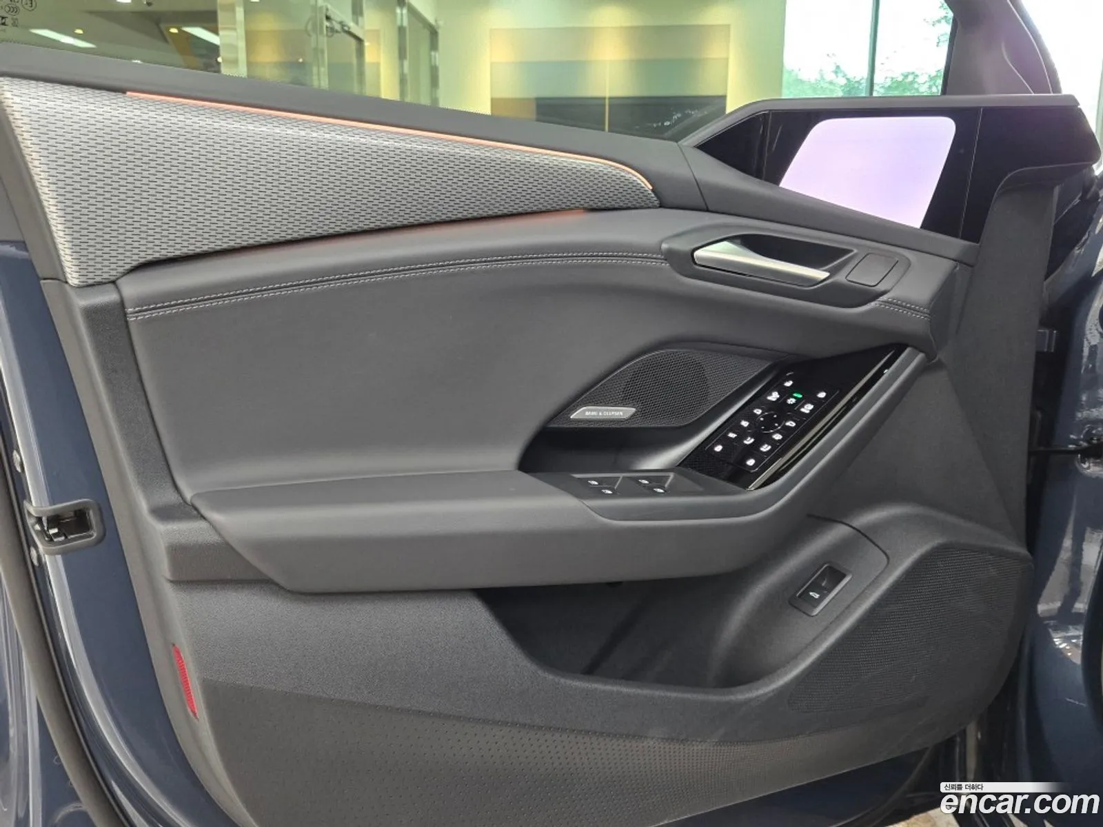 Audi A6 e-tron 2025 — 17