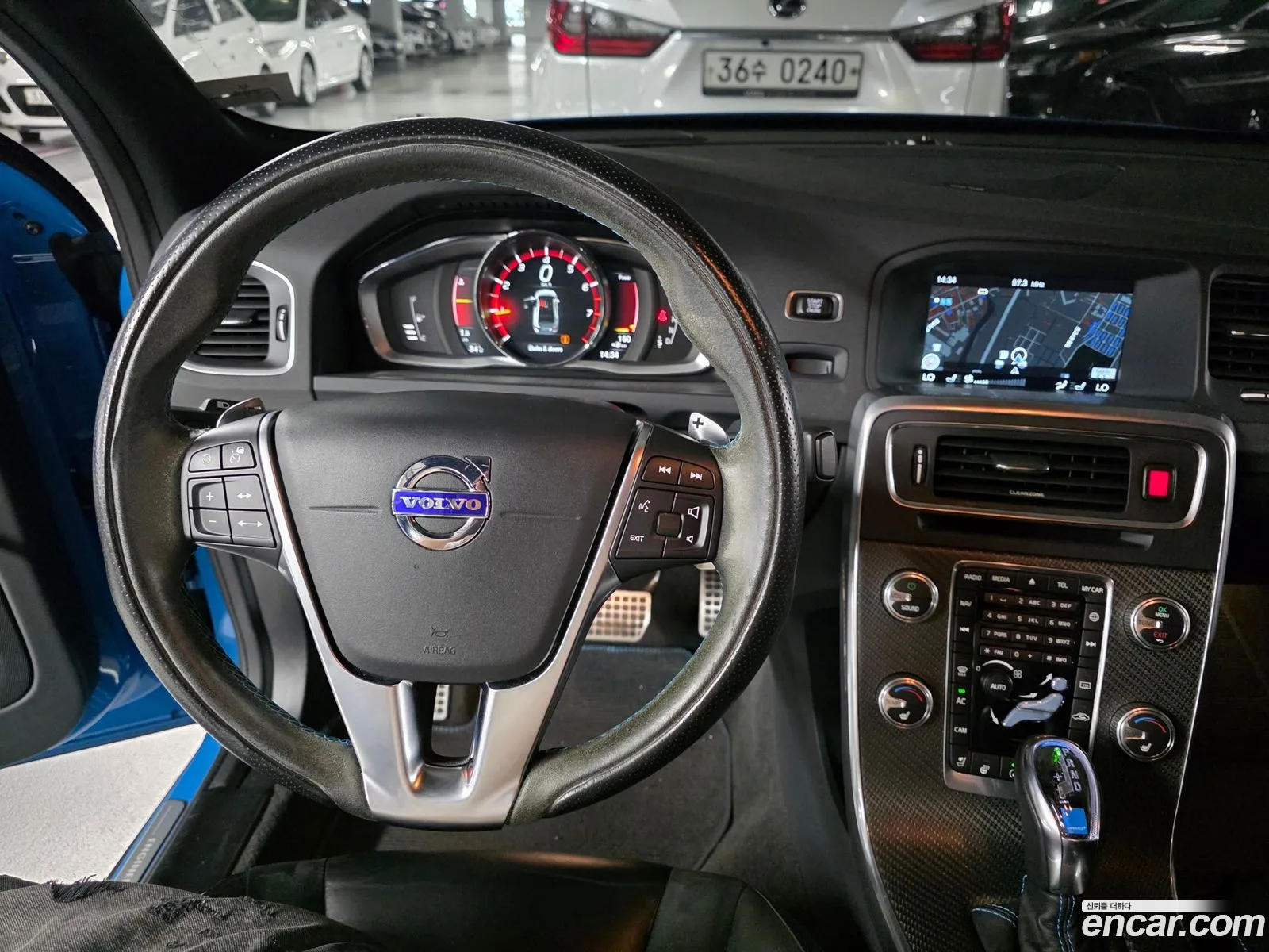 Volvo S60 2017 — 16