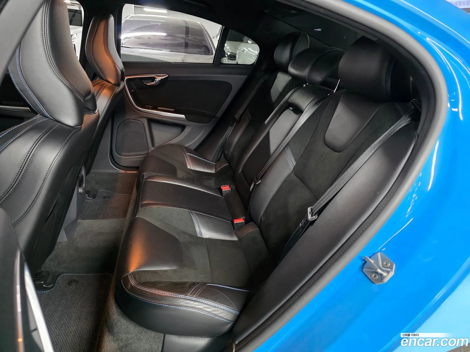 Volvo S60 2017 — 10
