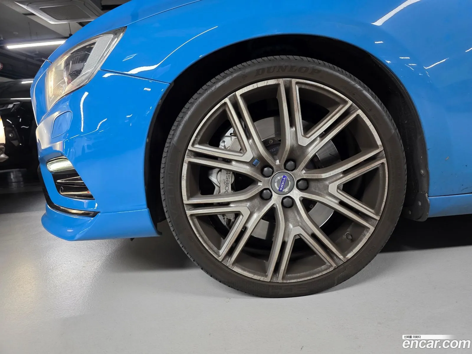 Volvo S60 2017 — 14