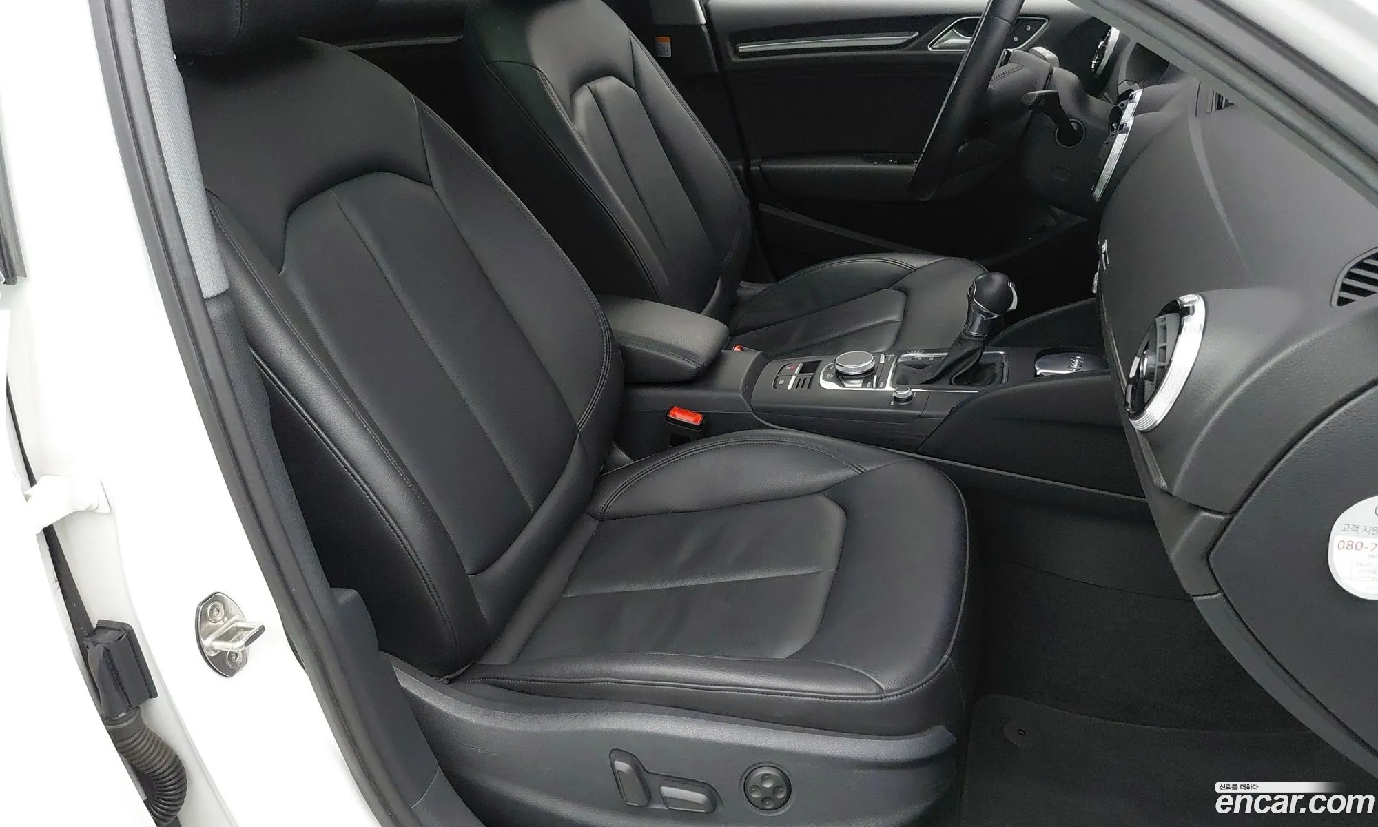 Audi A3 2018 — 17