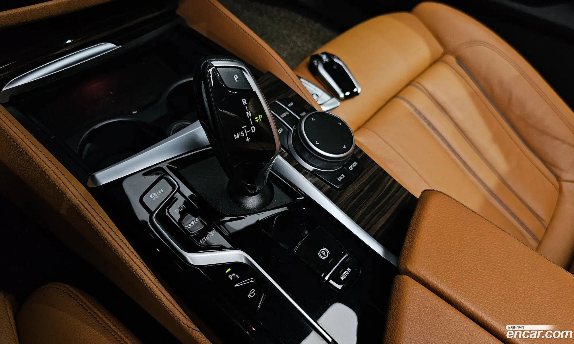 BMW 5 Series 2021 — 12