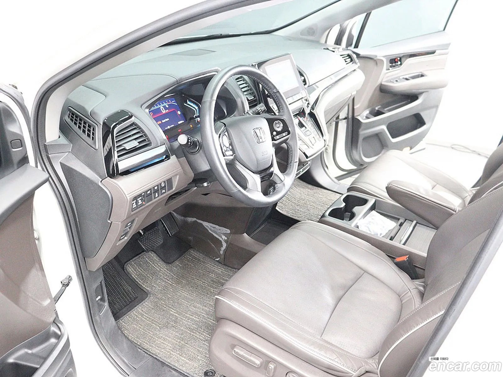 Honda Odyssey 2023 — 8