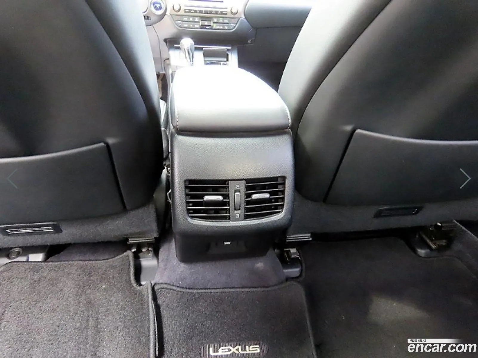Lexus ES300h 2014 — 17