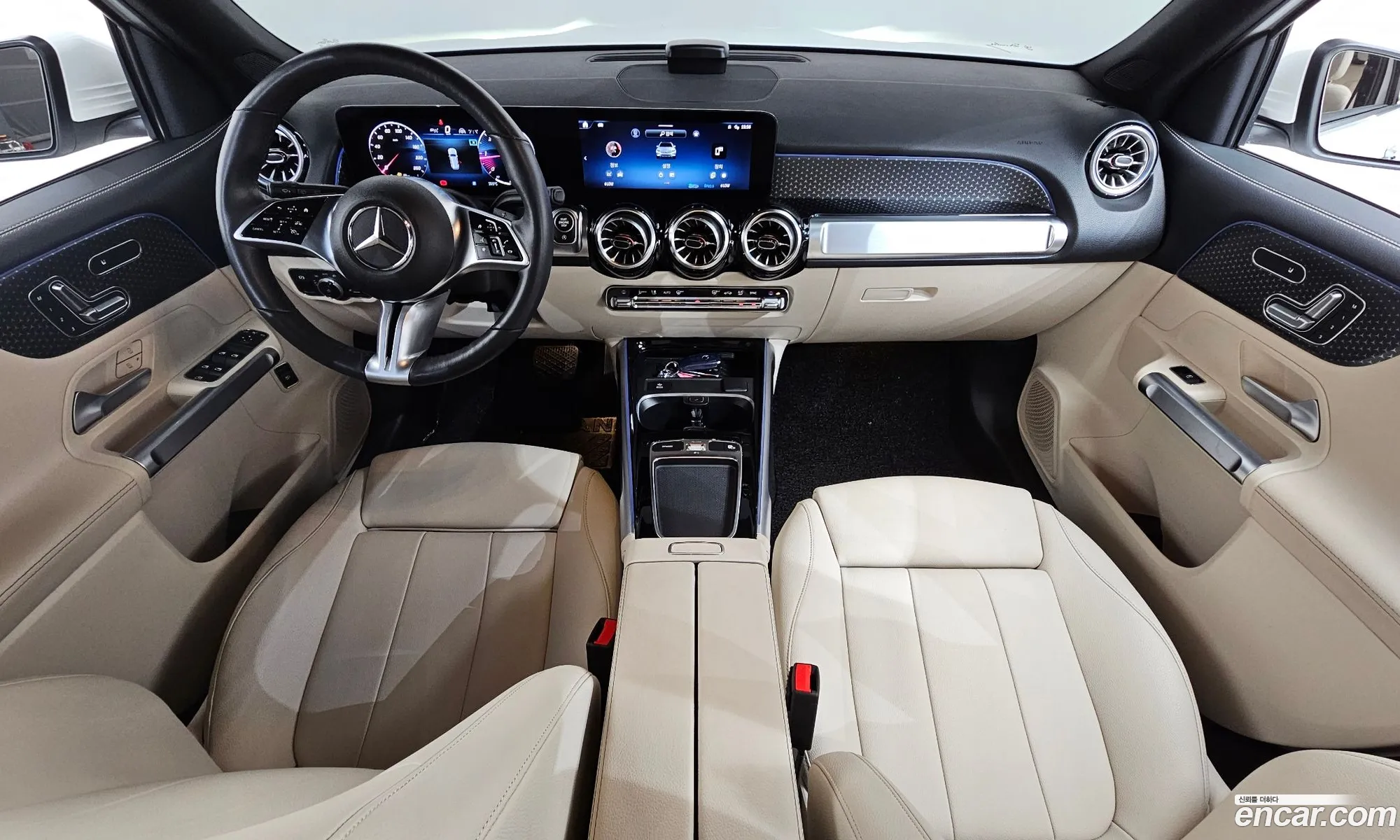 Mercedes-Benz GLB-Class X247 2024 — 28