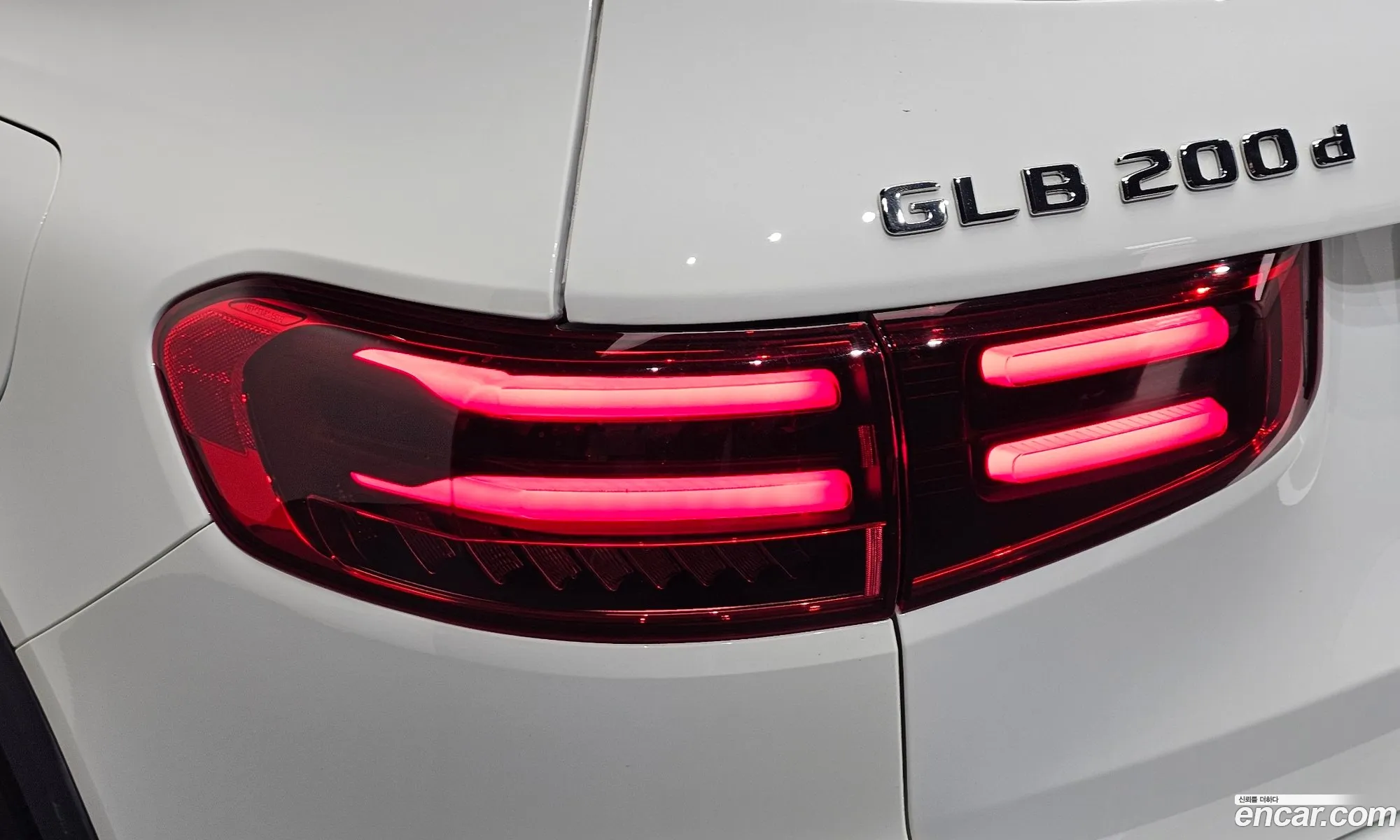 Mercedes-Benz GLB-Class X247 2024 — 23