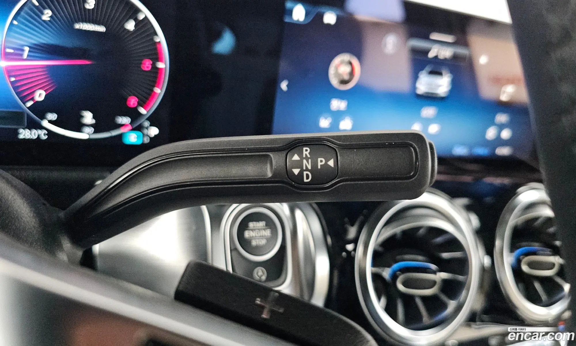 Mercedes-Benz GLB-Class X247 2024 — 27