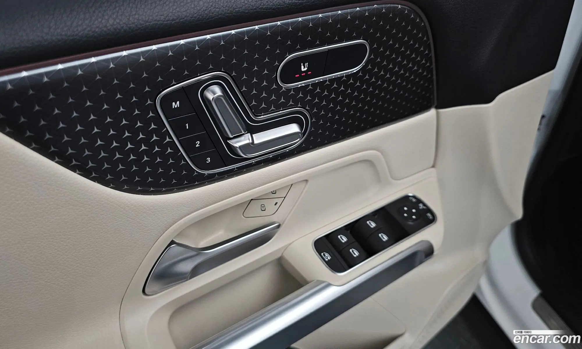 Mercedes-Benz GLB-Class X247 2024 — 15