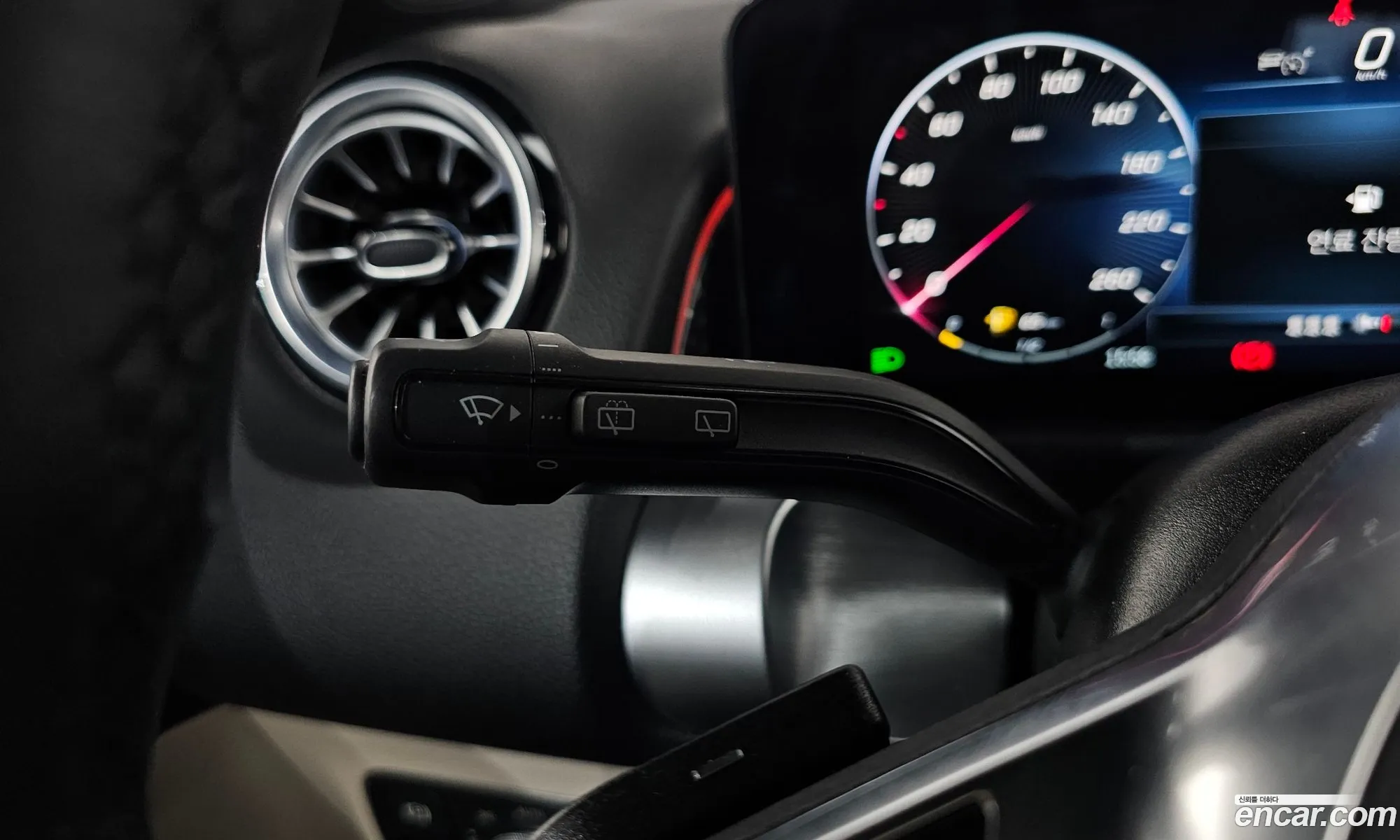 Mercedes-Benz GLB-Class X247 2024 — 11