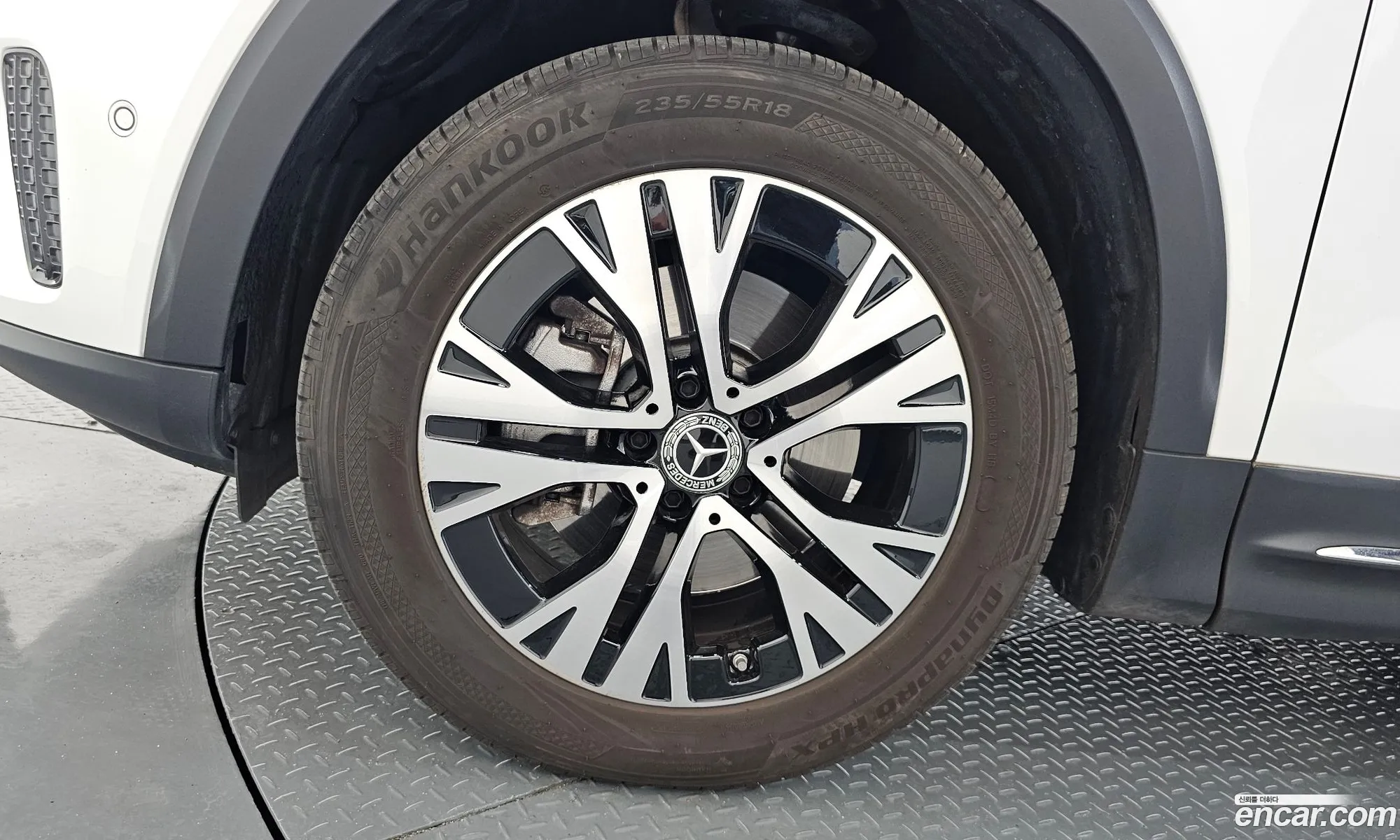 Mercedes-Benz GLB-Class X247 2024 — 30