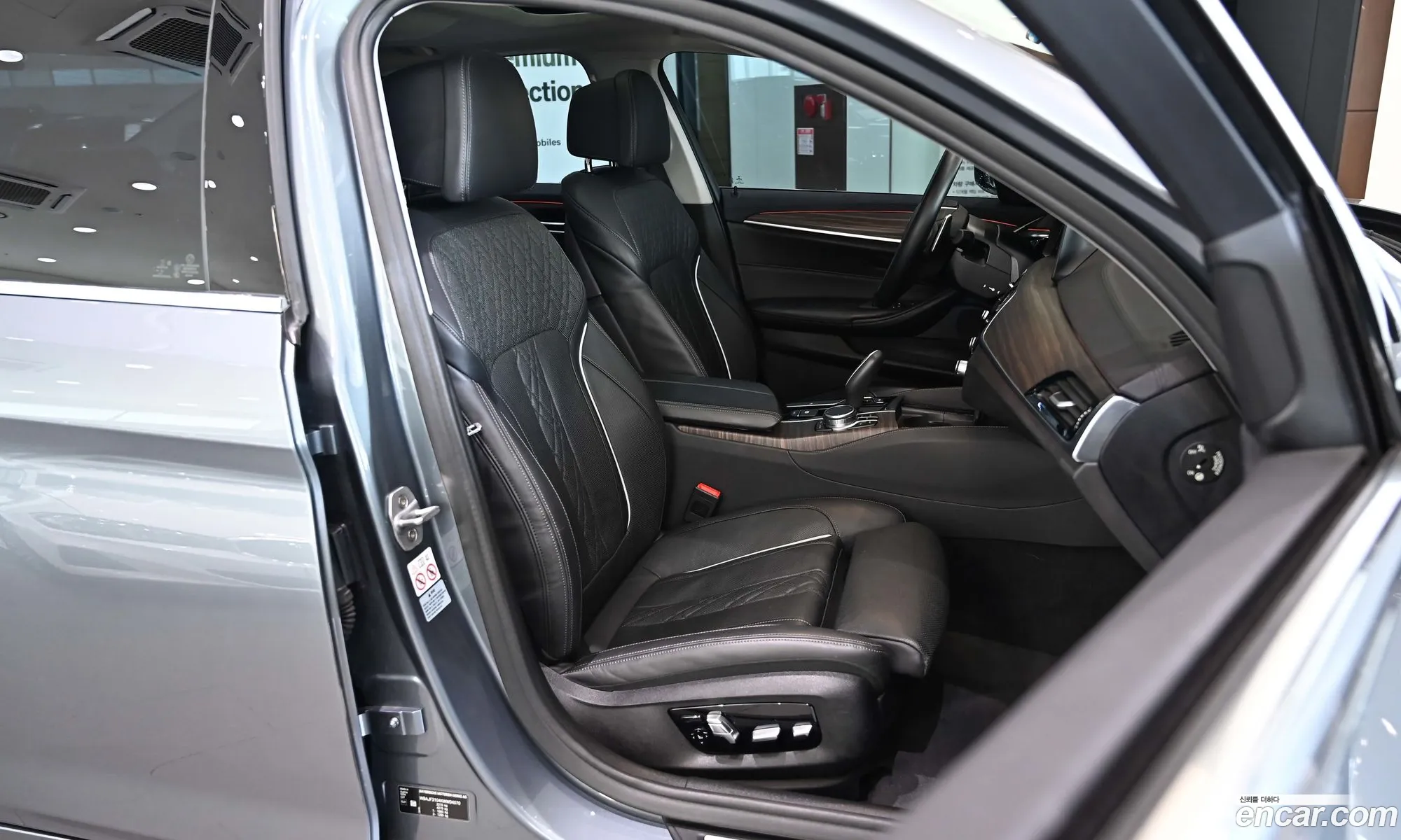 BMW 5 Series 2019 — 18