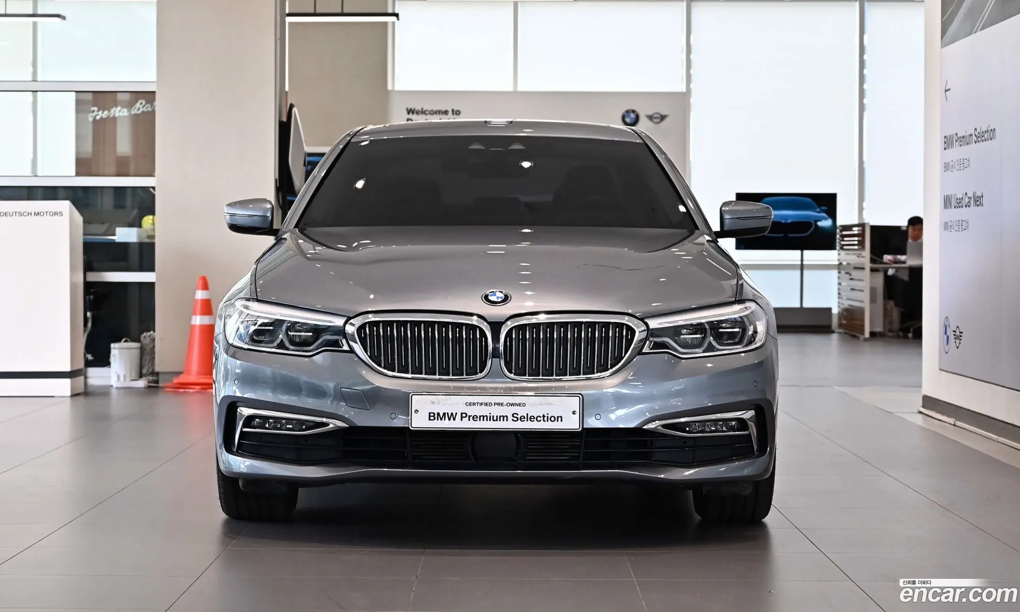 BMW 5 Series 2019 — 10