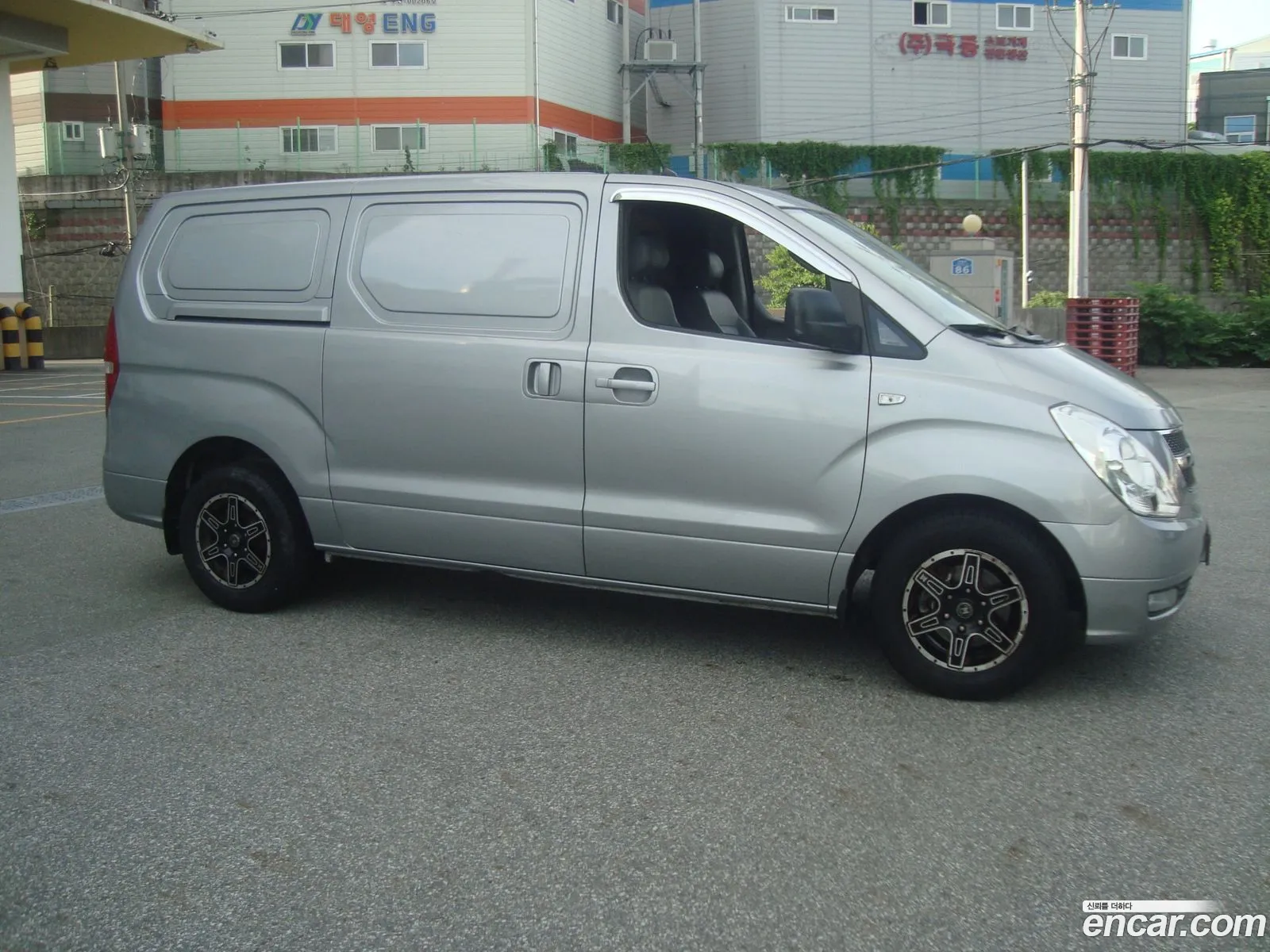 Hyundai Grand Starex 2014 — 3