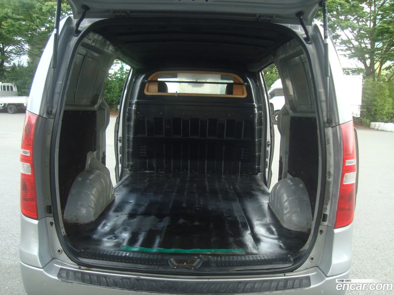 Hyundai Grand Starex 2014 — 2
