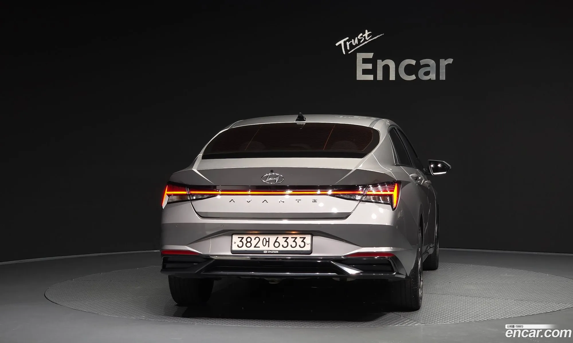 Hyundai Elantra 2020 — 3