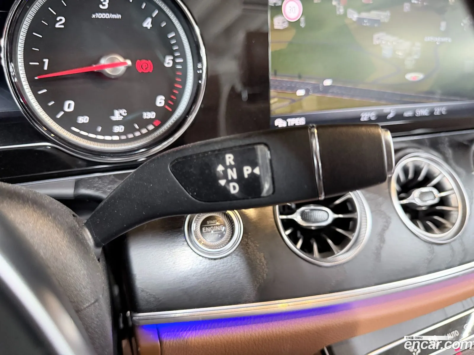 Mercedes-Benz E-Class W213 2018 — 15
