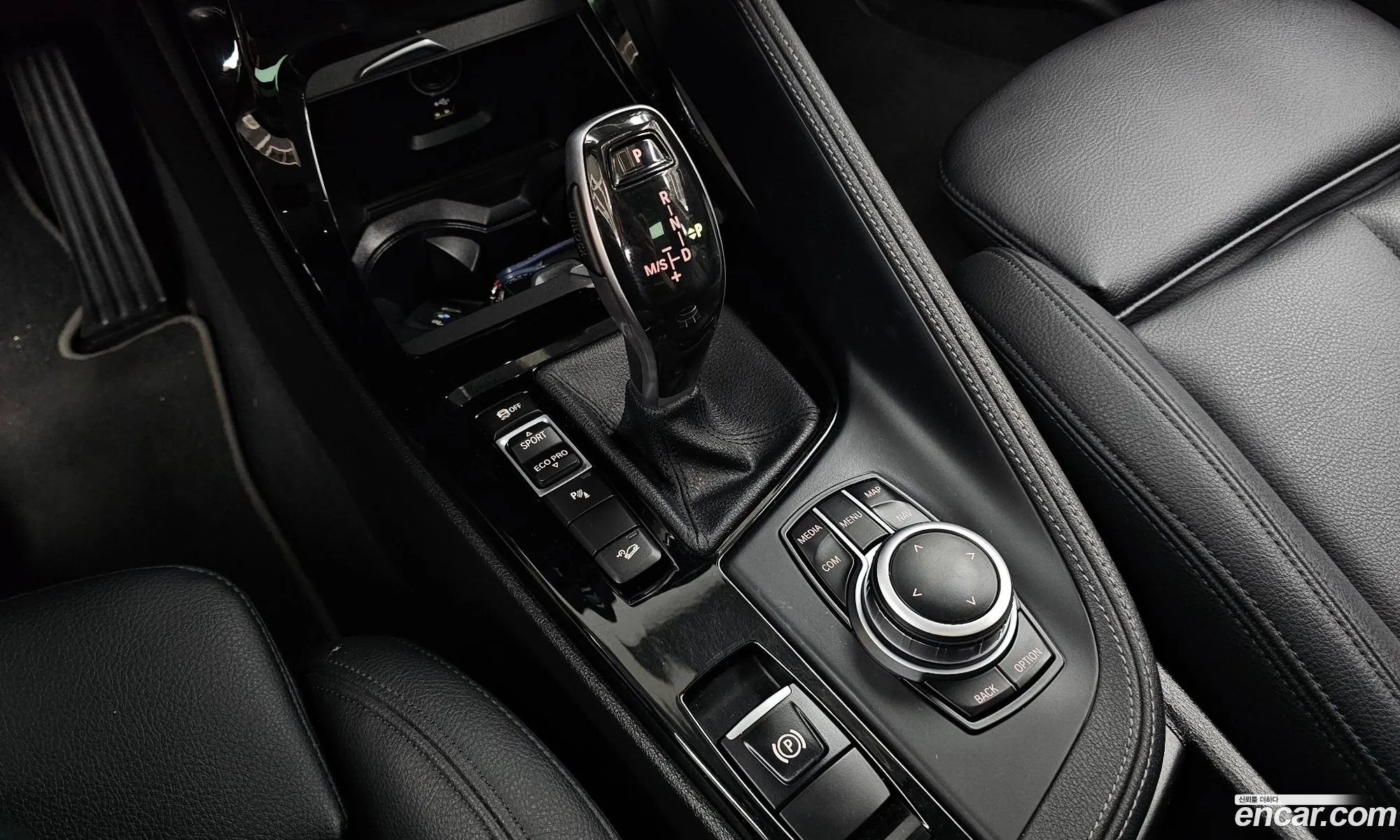 BMW X2 2022 WBA11DF05N5U94024 — 13