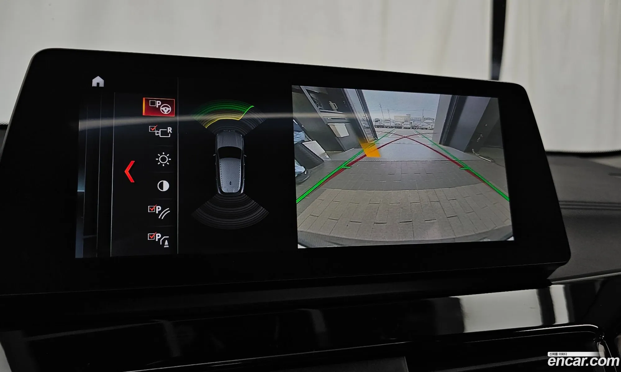BMW X2 2022 WBA11DF05N5U94024 — 19