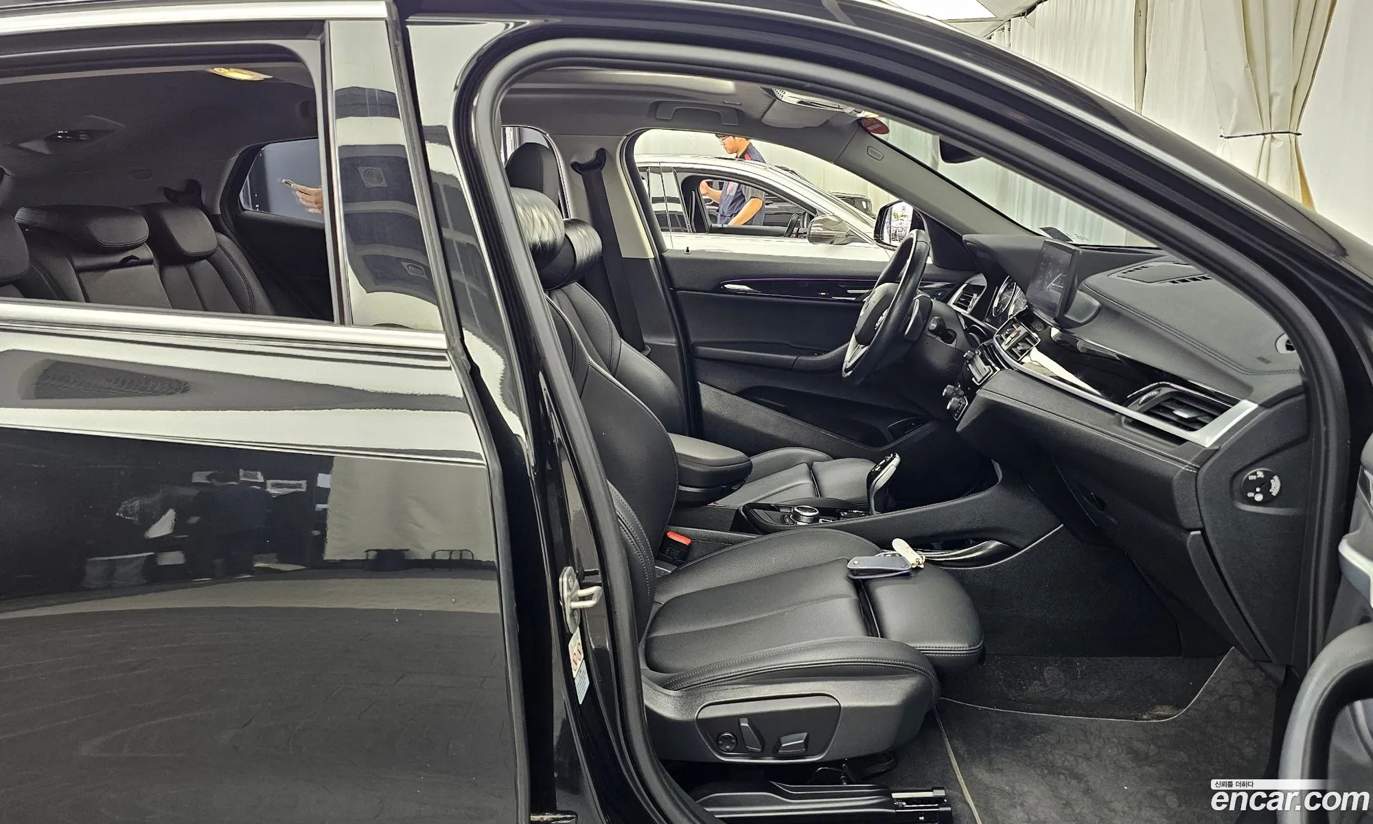 BMW X2 2022 WBA11DF05N5U94024 — 12