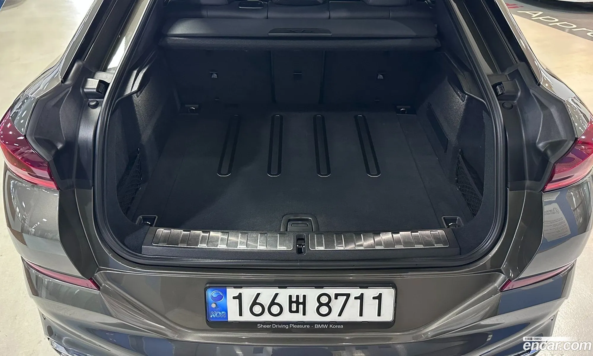 BMW X6 2023 — 10