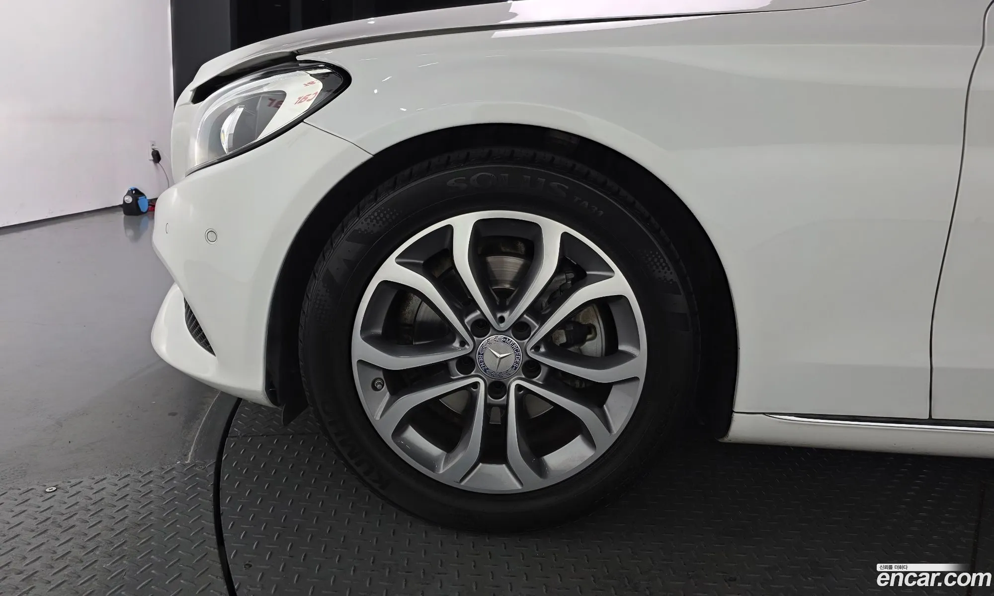 Mercedes-Benz C-Class W205 2017 — 6