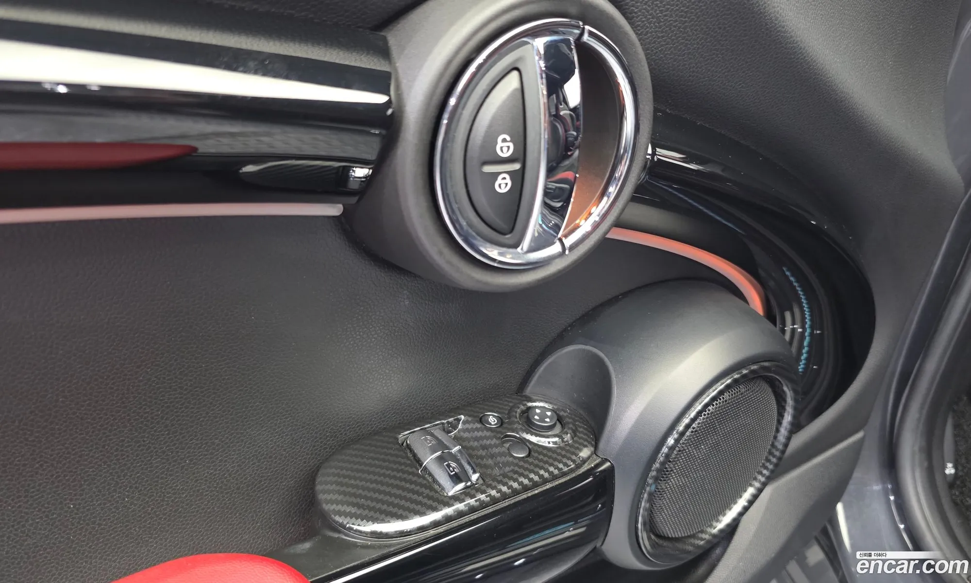 Mini Cooper S 2018 WMWXM9109J2H04645 — 9