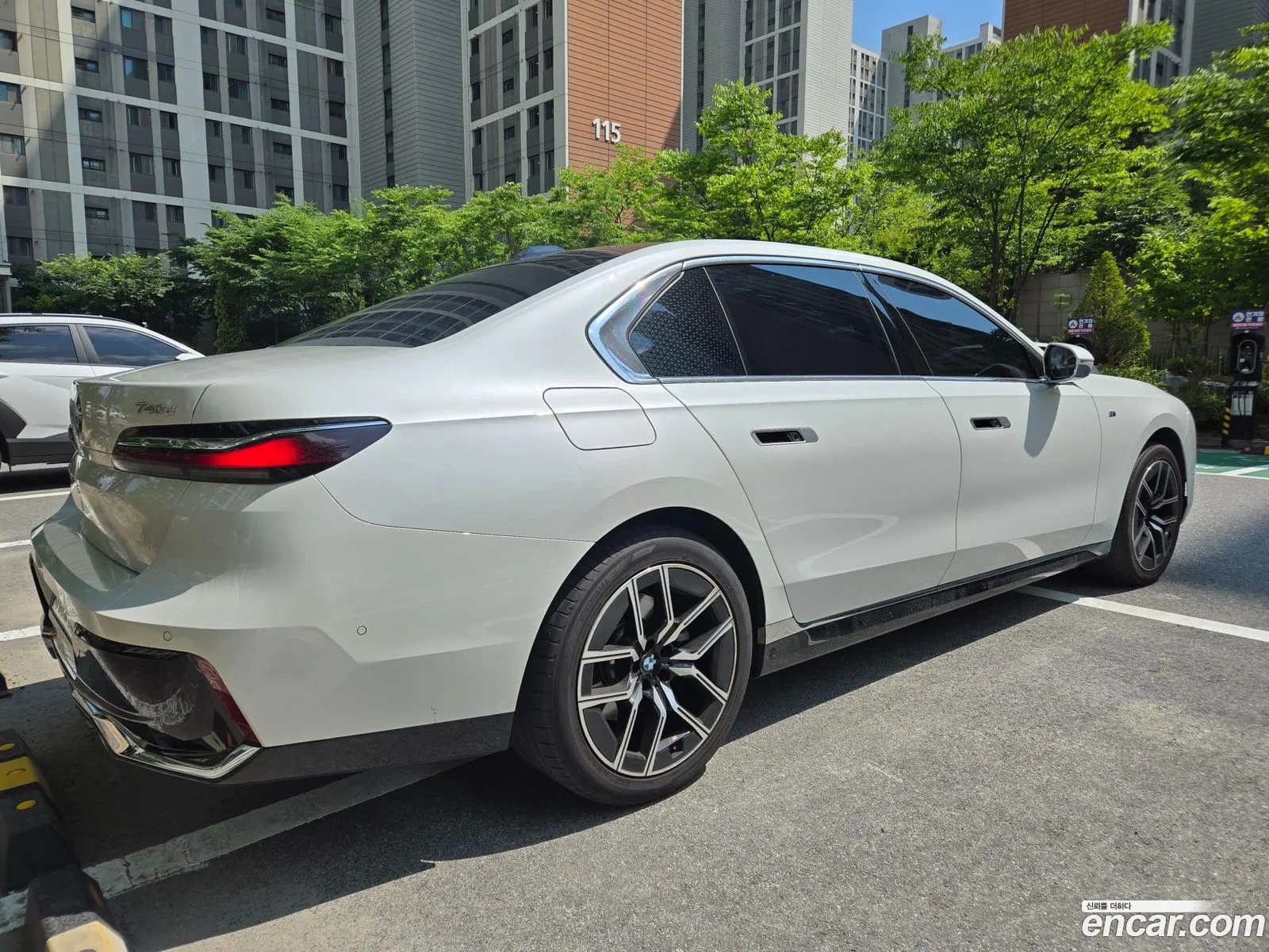 BMW 7 Series 2024 — 4
