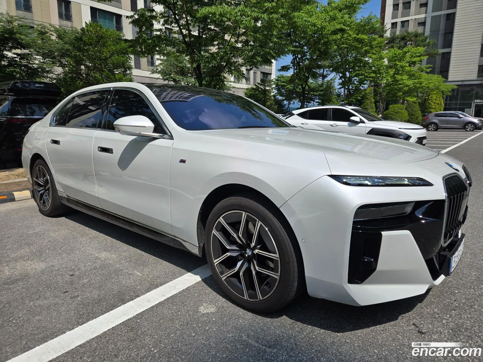 BMW 7 Series 2024 — 20