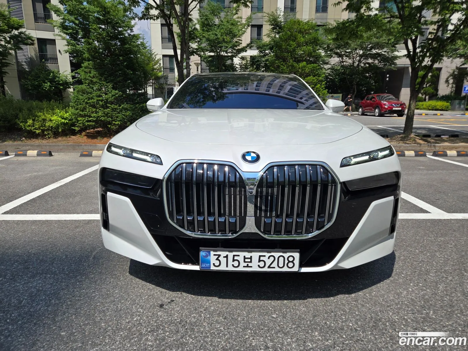 BMW 7 Series 2024 — 15