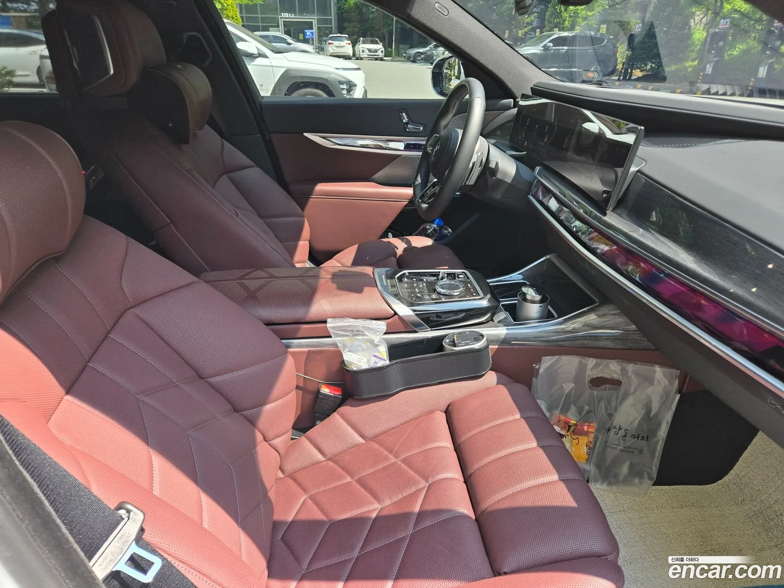 BMW 7 Series 2024 — 10
