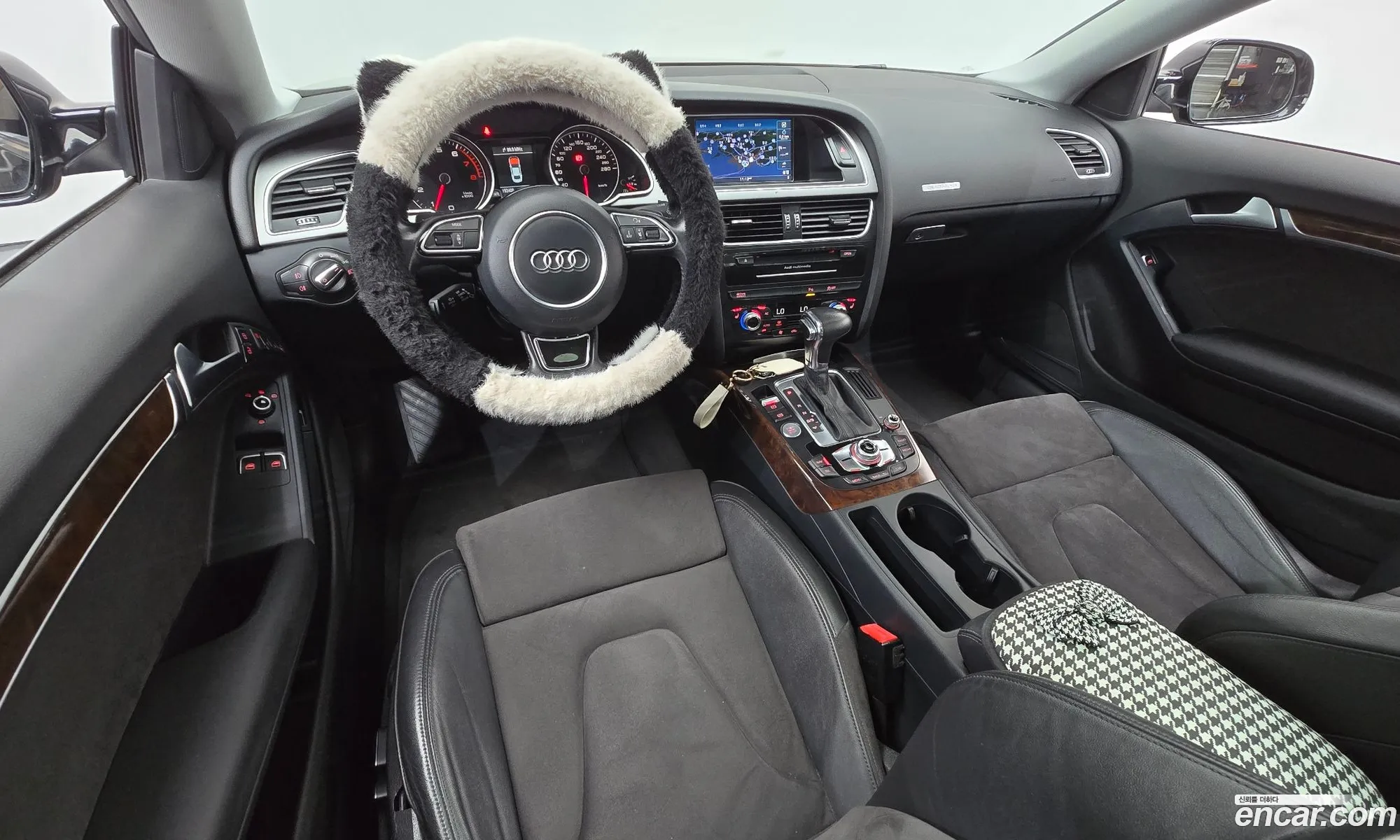 Audi A5 2013 WAUZZZ8T8DA039433 — 7