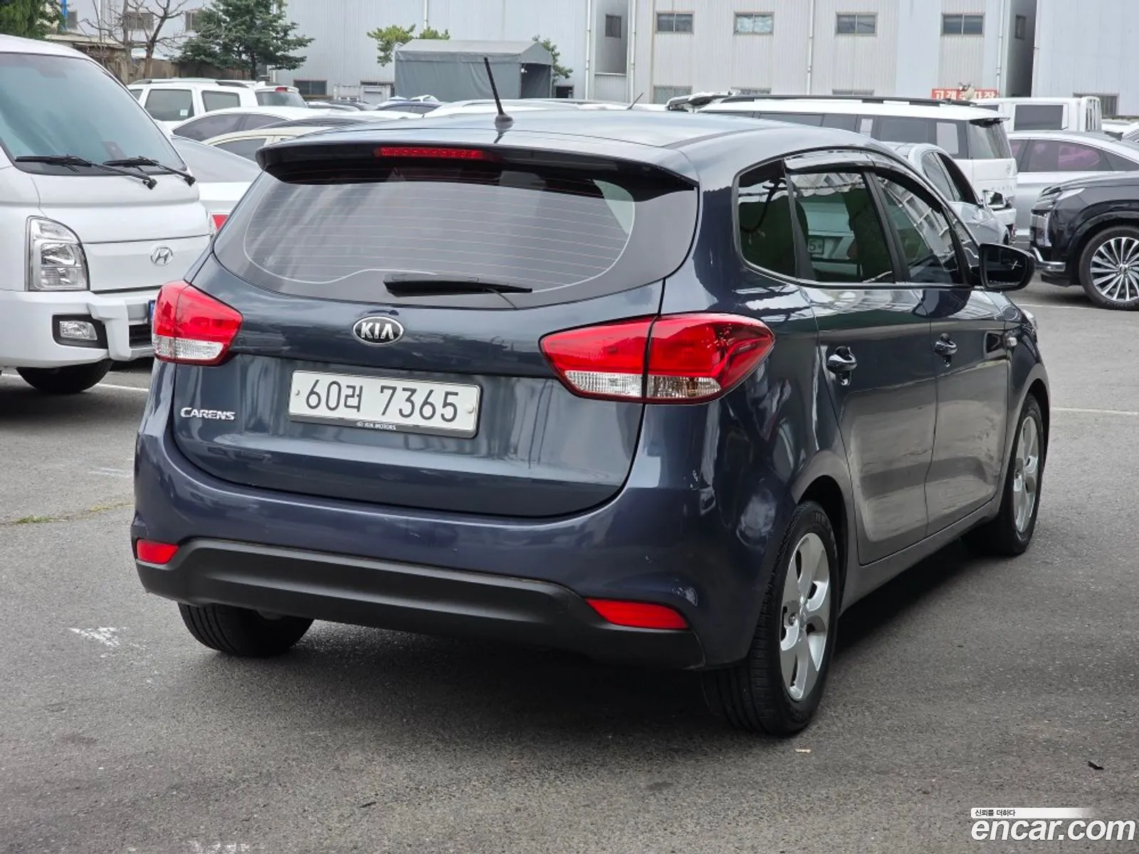 Kia Carens 2014 — 2