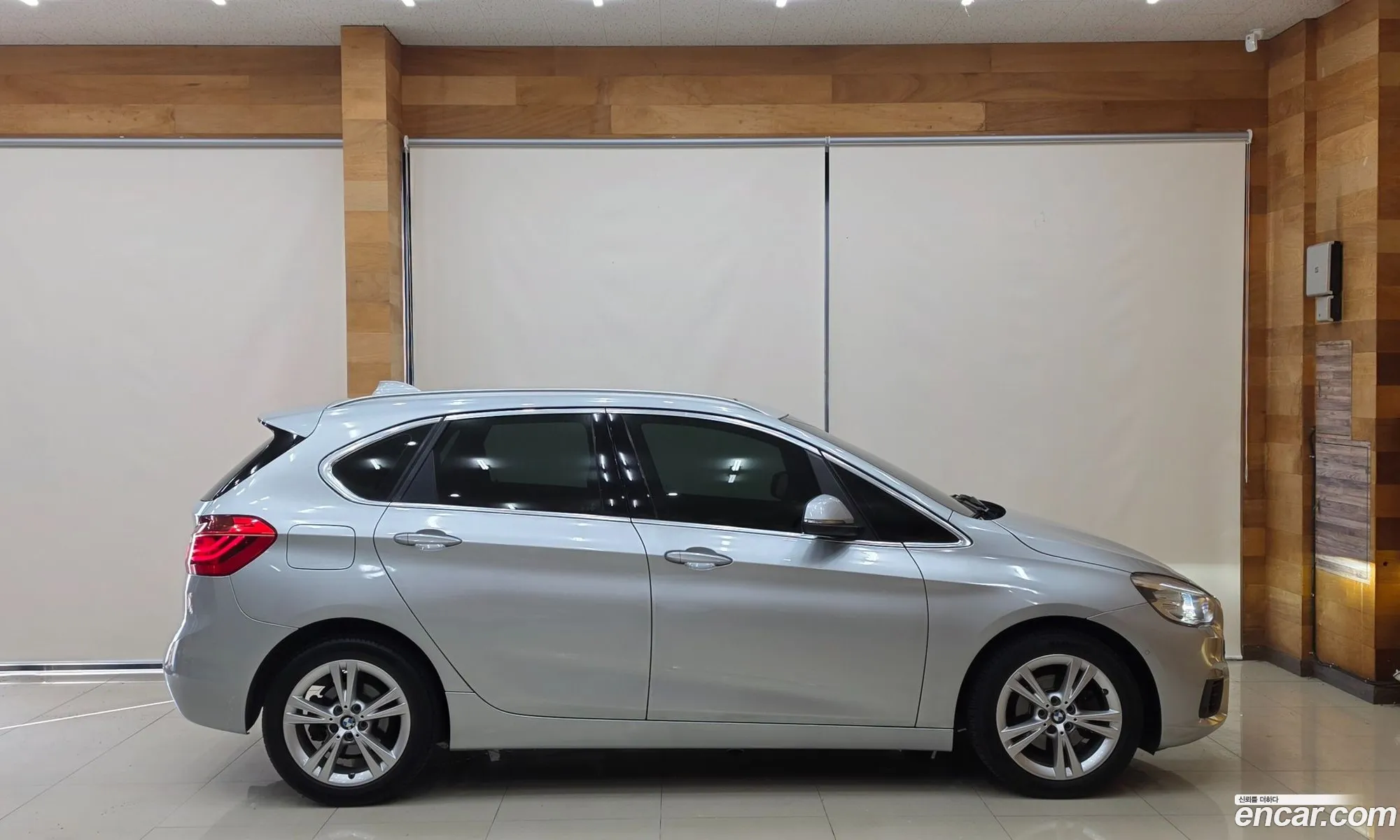 BMW 2 Series Active Tourer 2015 — 2