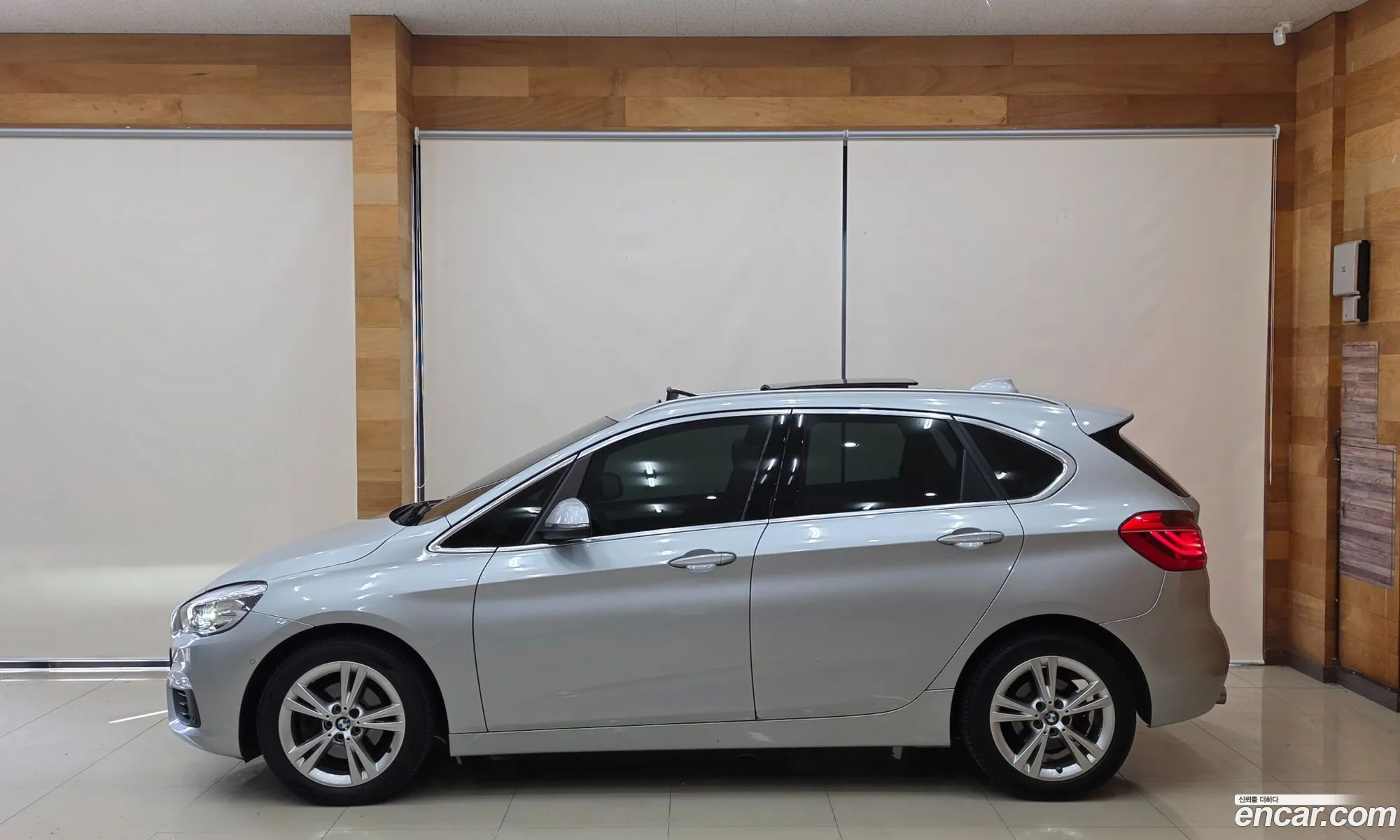 BMW 2 Series Active Tourer 2015 — 5